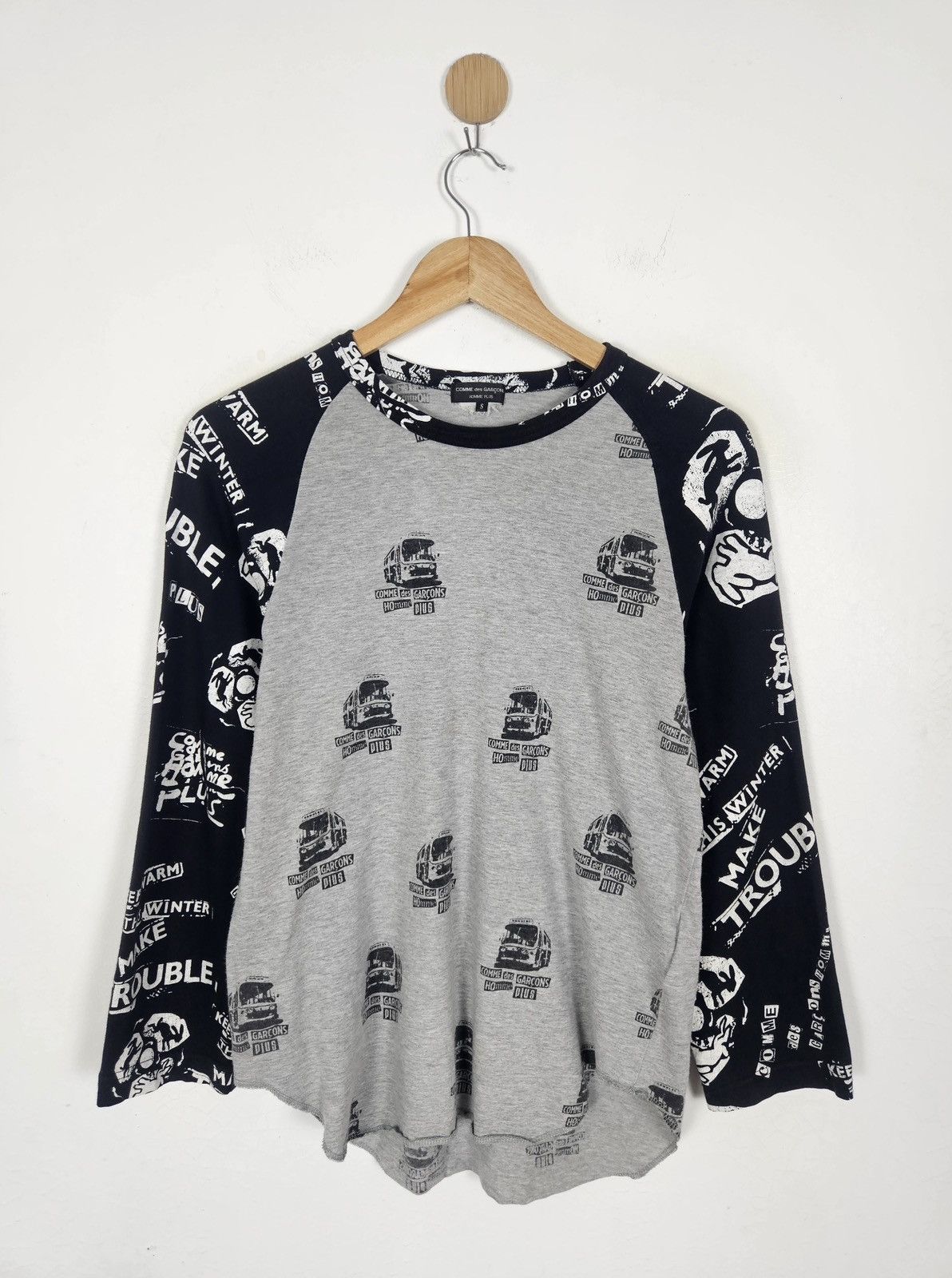 Comme des Garcons Homme Plus Comme des Garcons Homme Plus CDG Quater sleeve Size US S / EU 44-46 / 1 - 1 Thumbnail