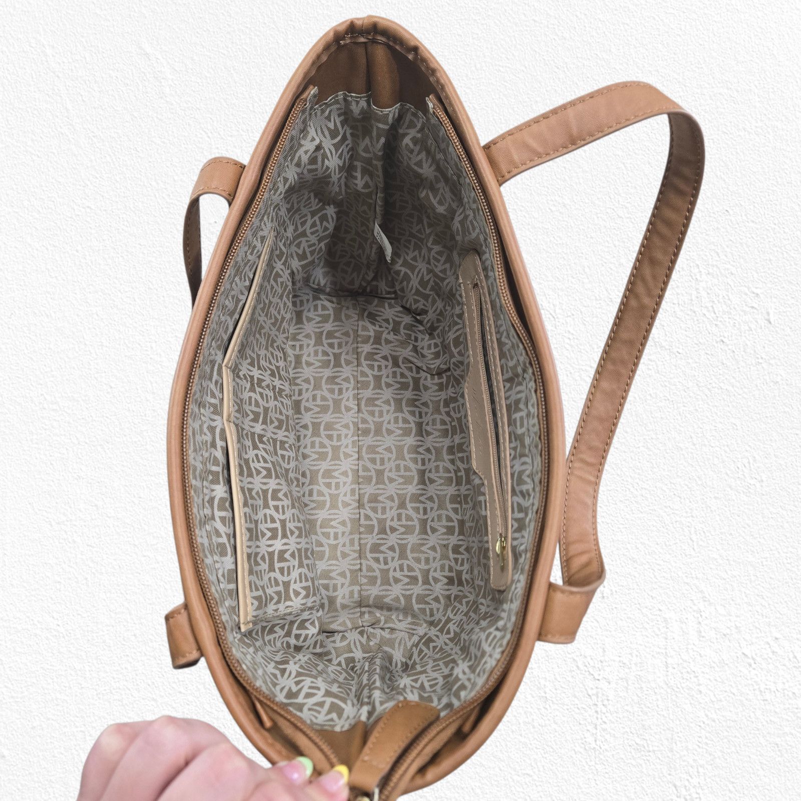 Marc Fisher Marc Fisher Perforated Tote Bag Black Tan Large Size ONE SIZE - 7 Thumbnail
