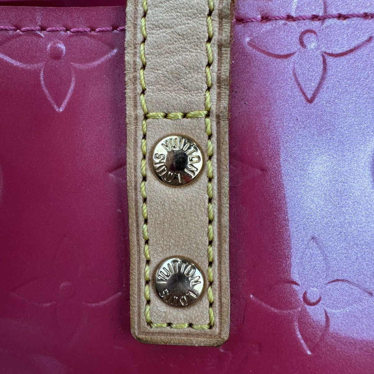 Louis Vuitton Pink Vernis Reade PM