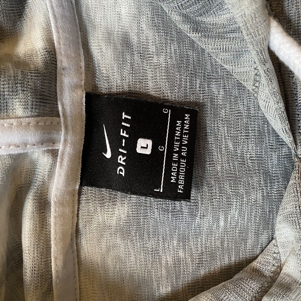 Nike Nike Dri-Fit Hoodie Size US L / EU 52-54 / 3 - 2 Thumbnail