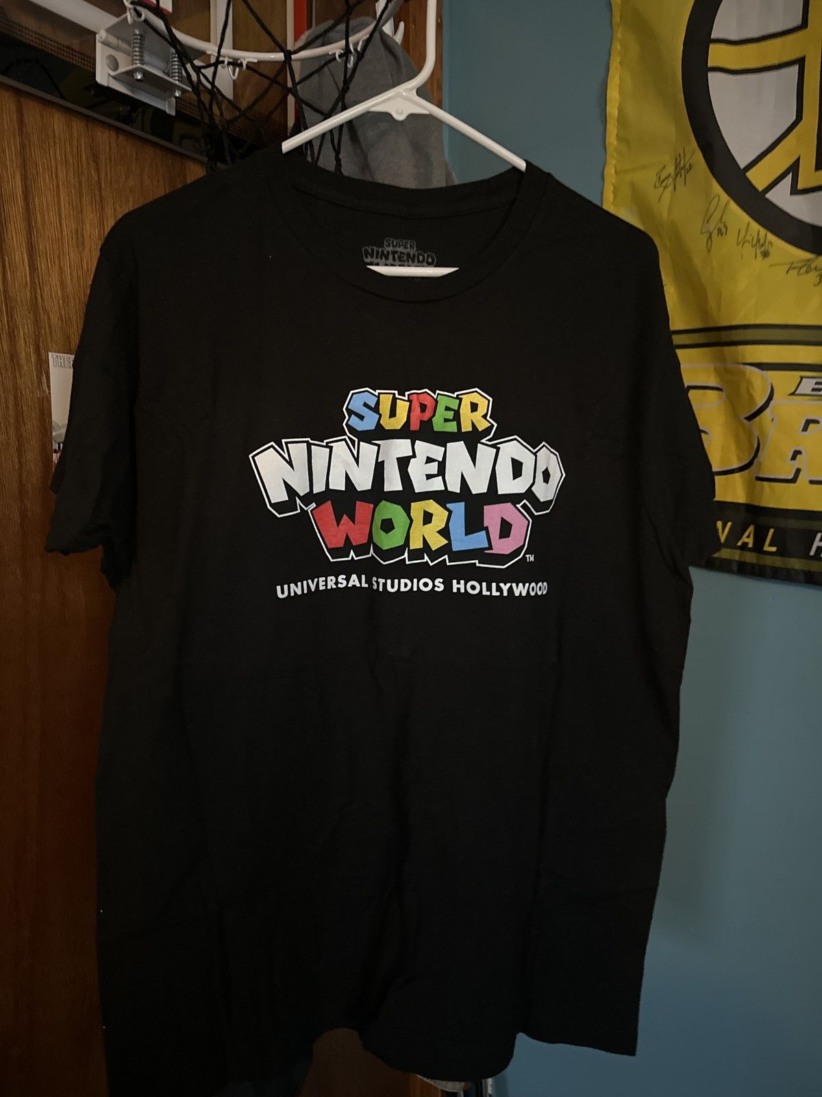 Nintendo Super Nintendo World T Shirt Size US L / EU 52-54 / 3 - 4 Thumbnail
