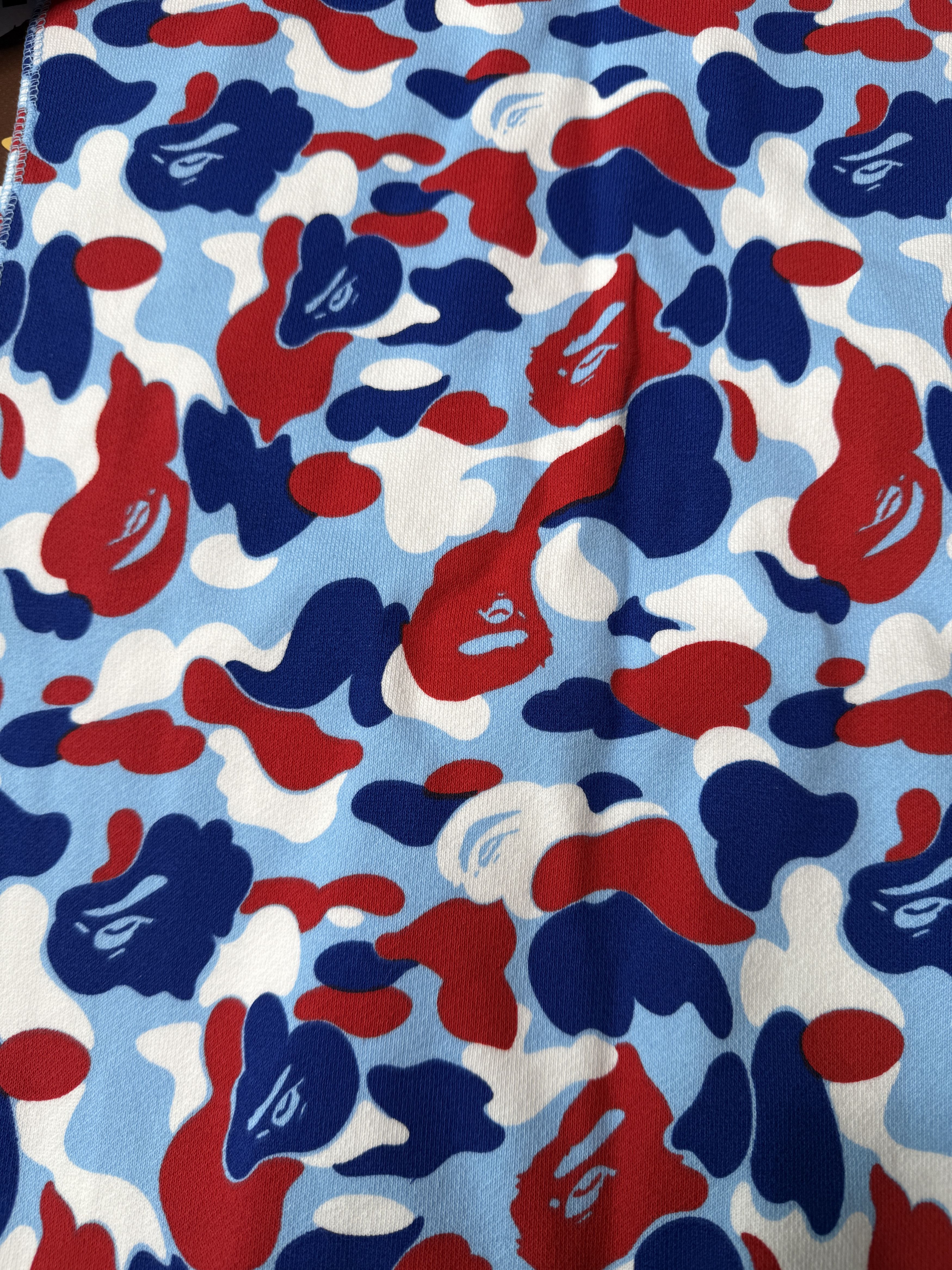 Bape BAPE STORE PARIS 5th ANNIV SHARK FULL ZIP HOODIE Size US XXL / EU 58 / 5 - 8 Thumbnail