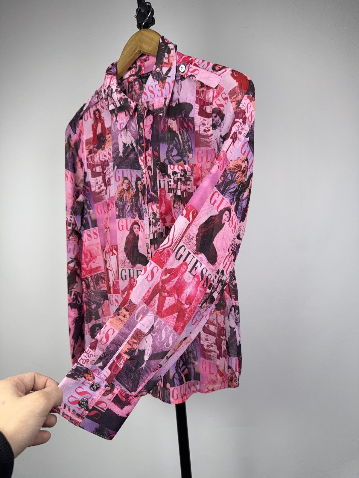Guess Avant Garde Guess Pink All Over Magazine Print Mesh Shirt Size XS / US 0-2 / IT 36-38 - 3 Thumbnail