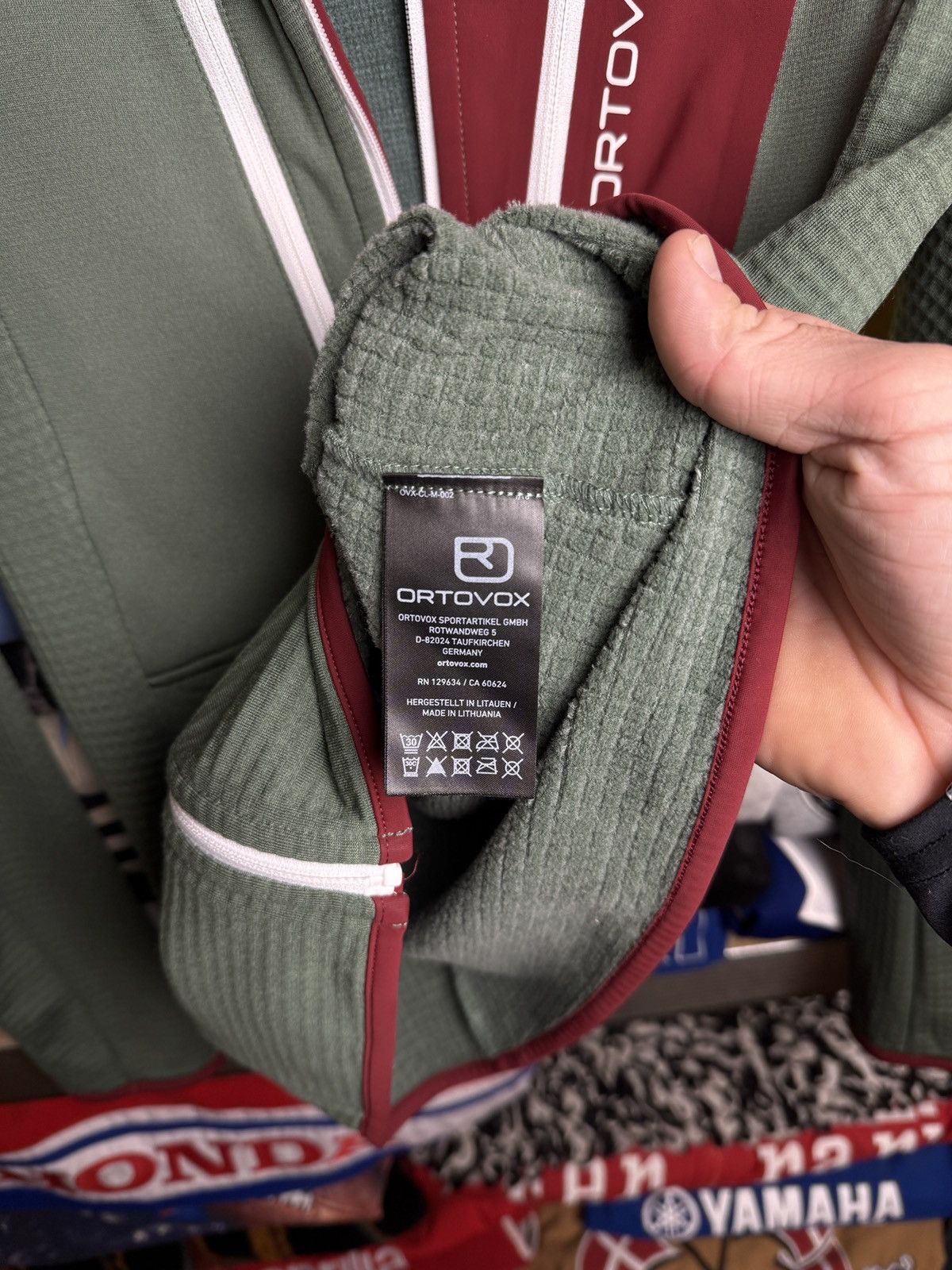 ORTOVOX ORTOVOX MERINOINSIDE Thermo Fleece Zip Hoodie Size S / US 4 / IT 40 - 11 Thumbnail