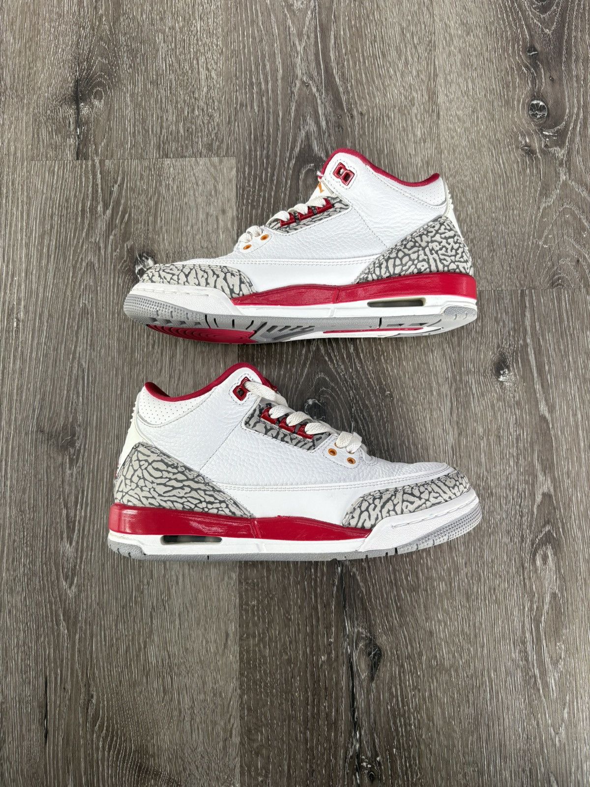 Jordan Brand Air Jordan 3 Retro “Cardinal” (GS) **PRE-OWNED** Size US 6.5 / EU 39-40 - 1 Thumbnail