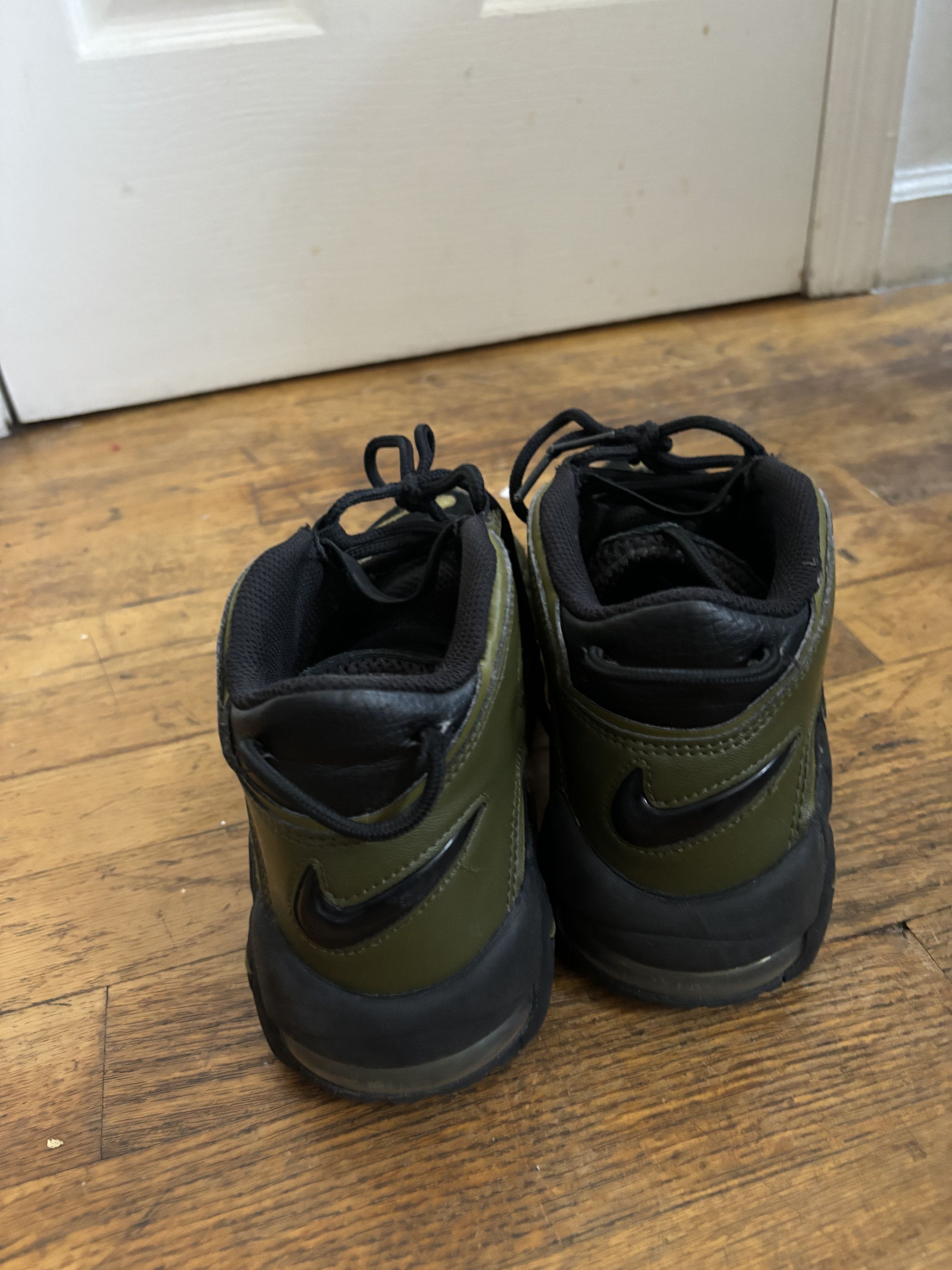 Nike Nike Air More Uptempo Size US 6.5 / EU 39-40 - 3 Thumbnail