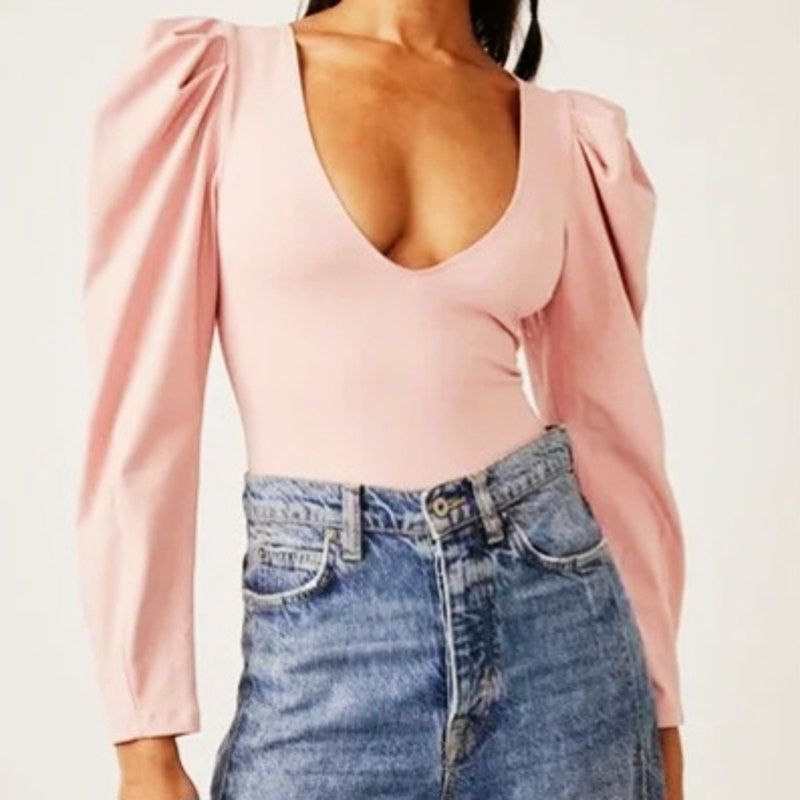Free People NWOT Free People Va Va Voop Bodysuit Sz. XS [0-2] Heart Haze Size XS / US 0-2 / IT 36-38 - 2 Thumbnail