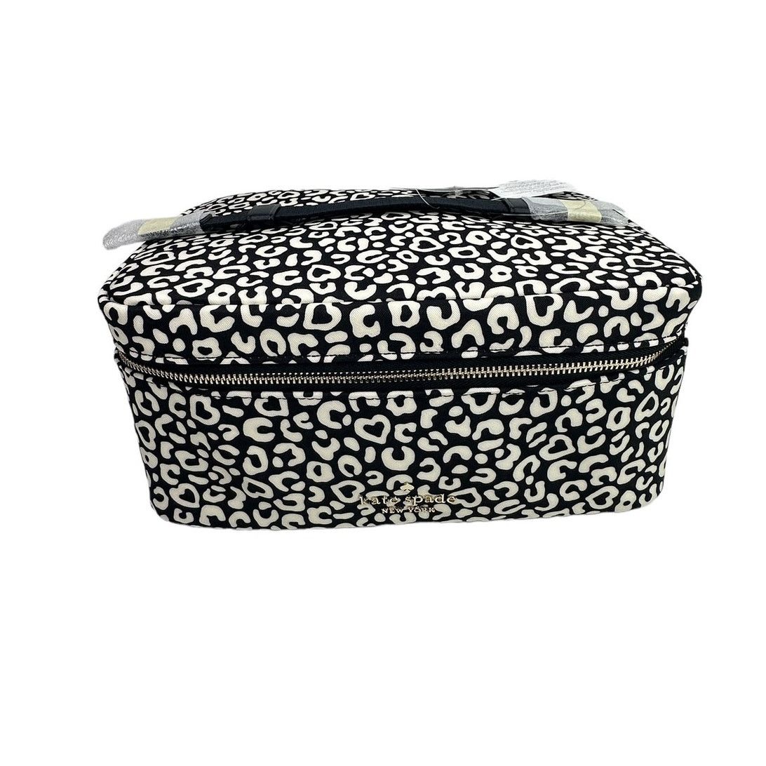Kate Spade Kate Spade Chelsea Leopard Heart Travel Cosmetic Bag Size ONE SIZE - 1 Thumbnail