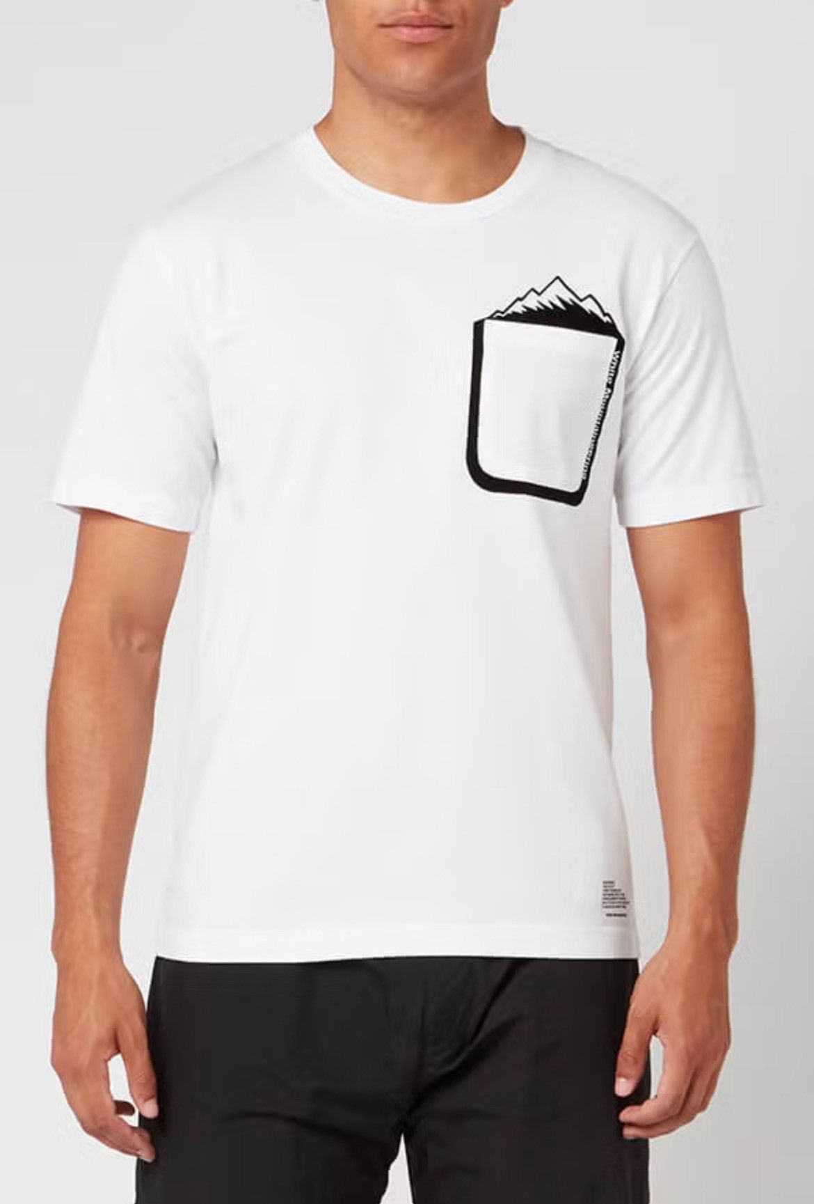 White Mountaineering White Mountaineering mountain pattern pocket tee Size US S / EU 44-46 / 1 - 8 Thumbnail