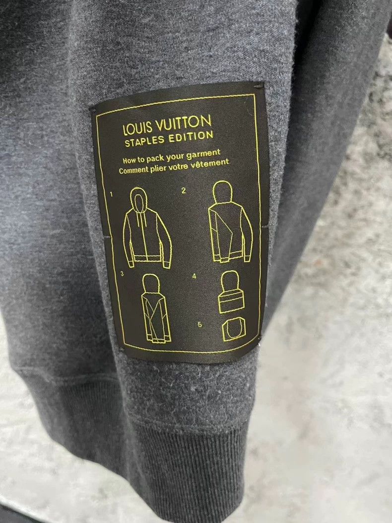 Louis Vuitton Louis Vuitton Grey pin decorated hoodie Size US L / EU 52-54 / 3 - 6 Thumbnail