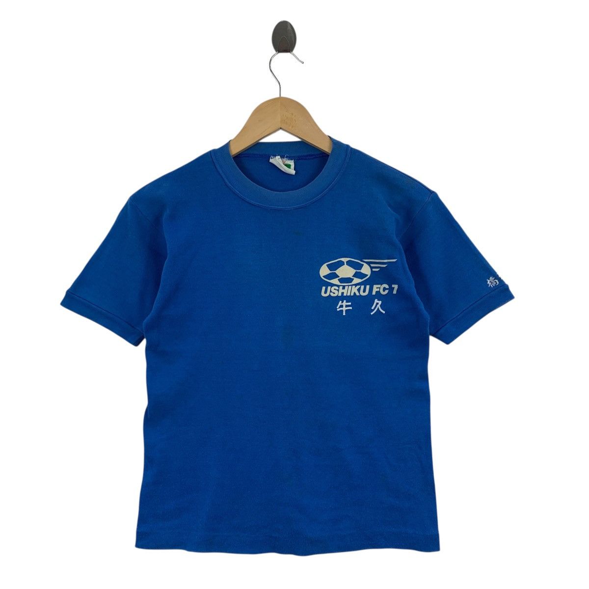 Vintage Vintage 80s USHIKU FC 7 Japanese Football Club Tshirt Size US S / EU 44-46 / 1 - 1 Thumbnail