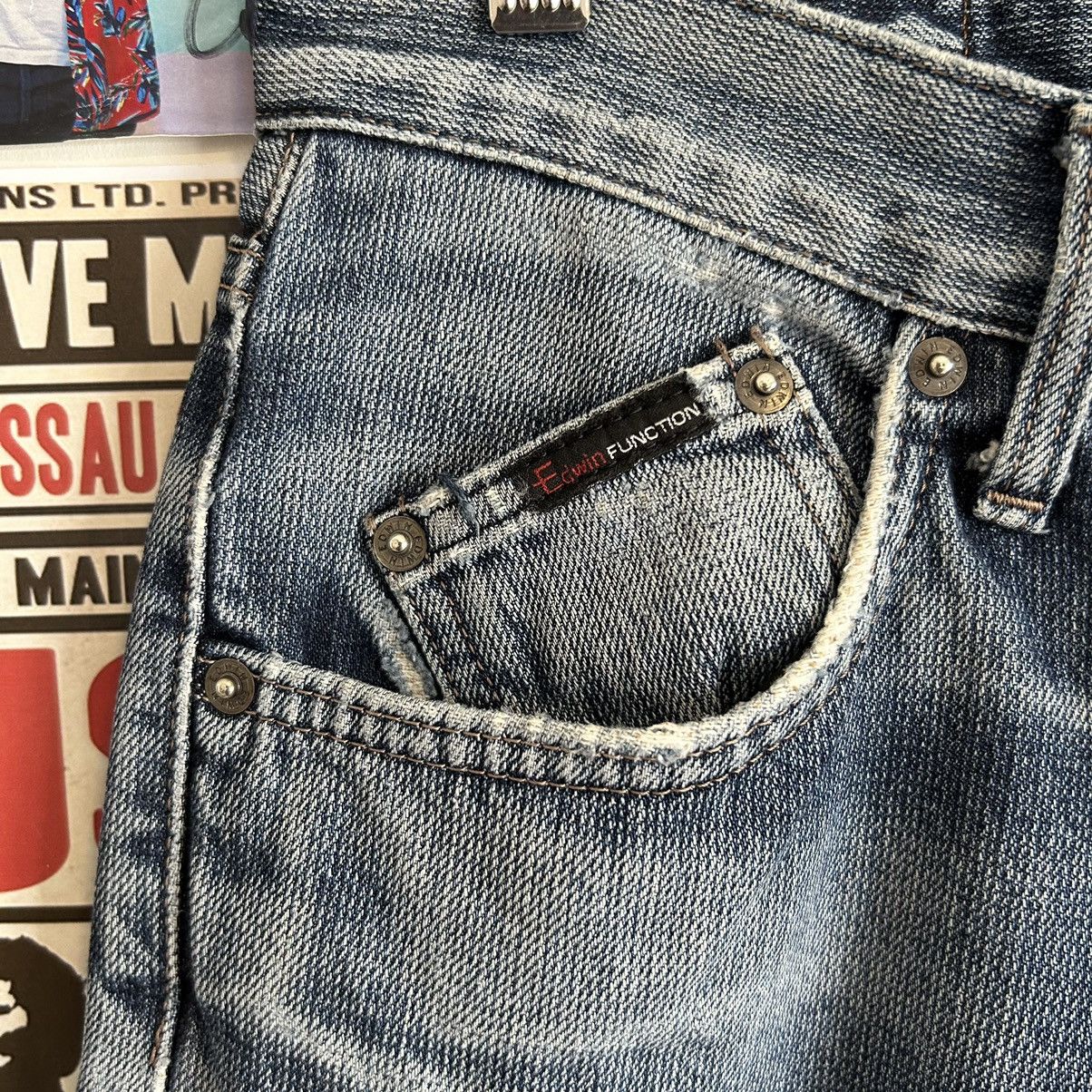 Edwin Vintage Function Edwin EZ502 Washed Blue Distressed Denim Size US 32 / EU 48 - 7 Thumbnail