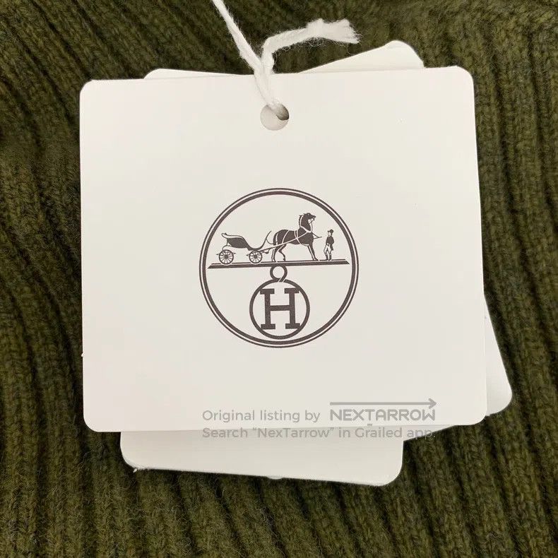 Hermes Hermes Military Green Wool High Neck Side Zip Long Sleeve Size XXS / US 00 / IT 34 - 6 Thumbnail