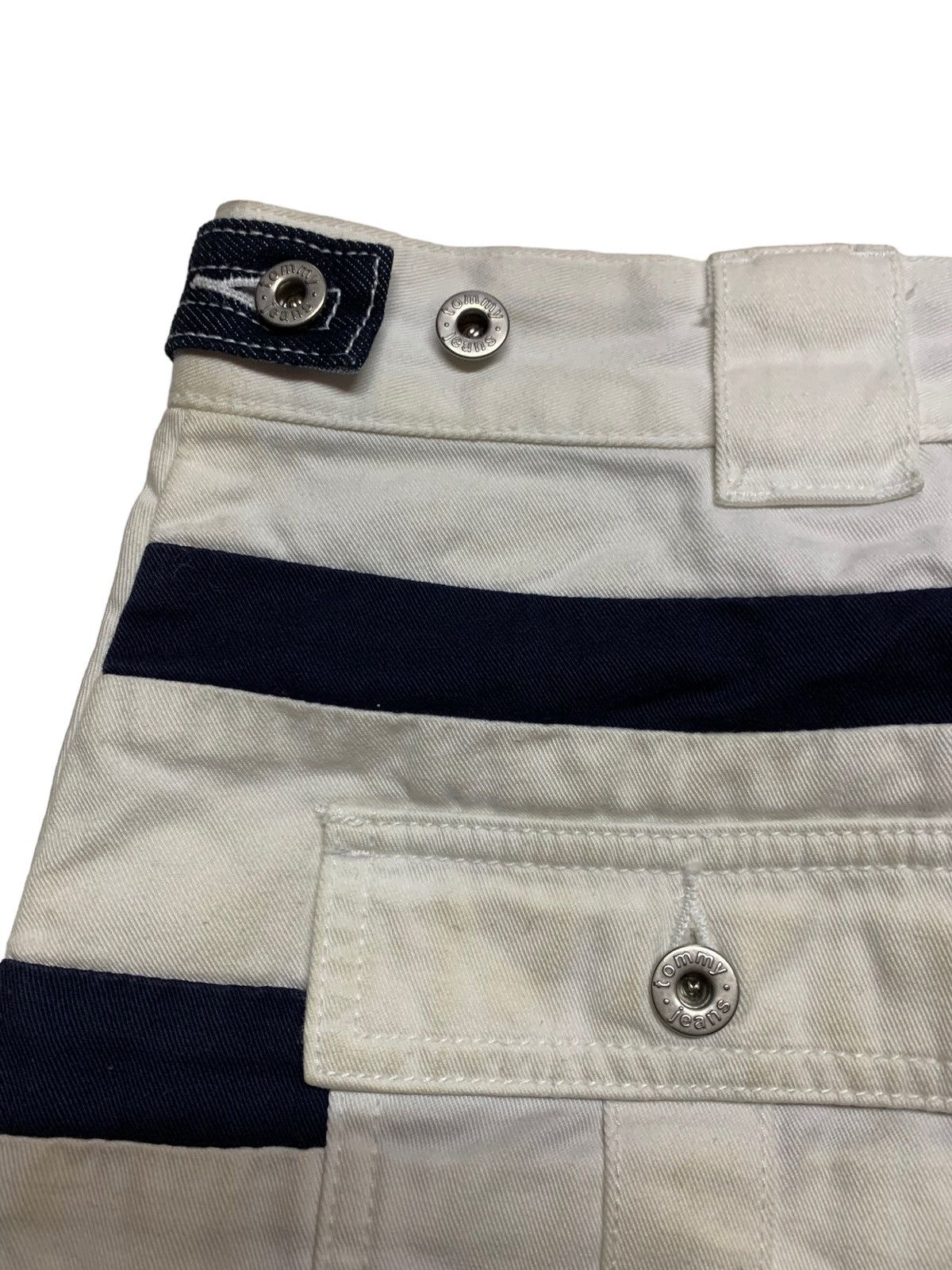 Tommy mini skirt