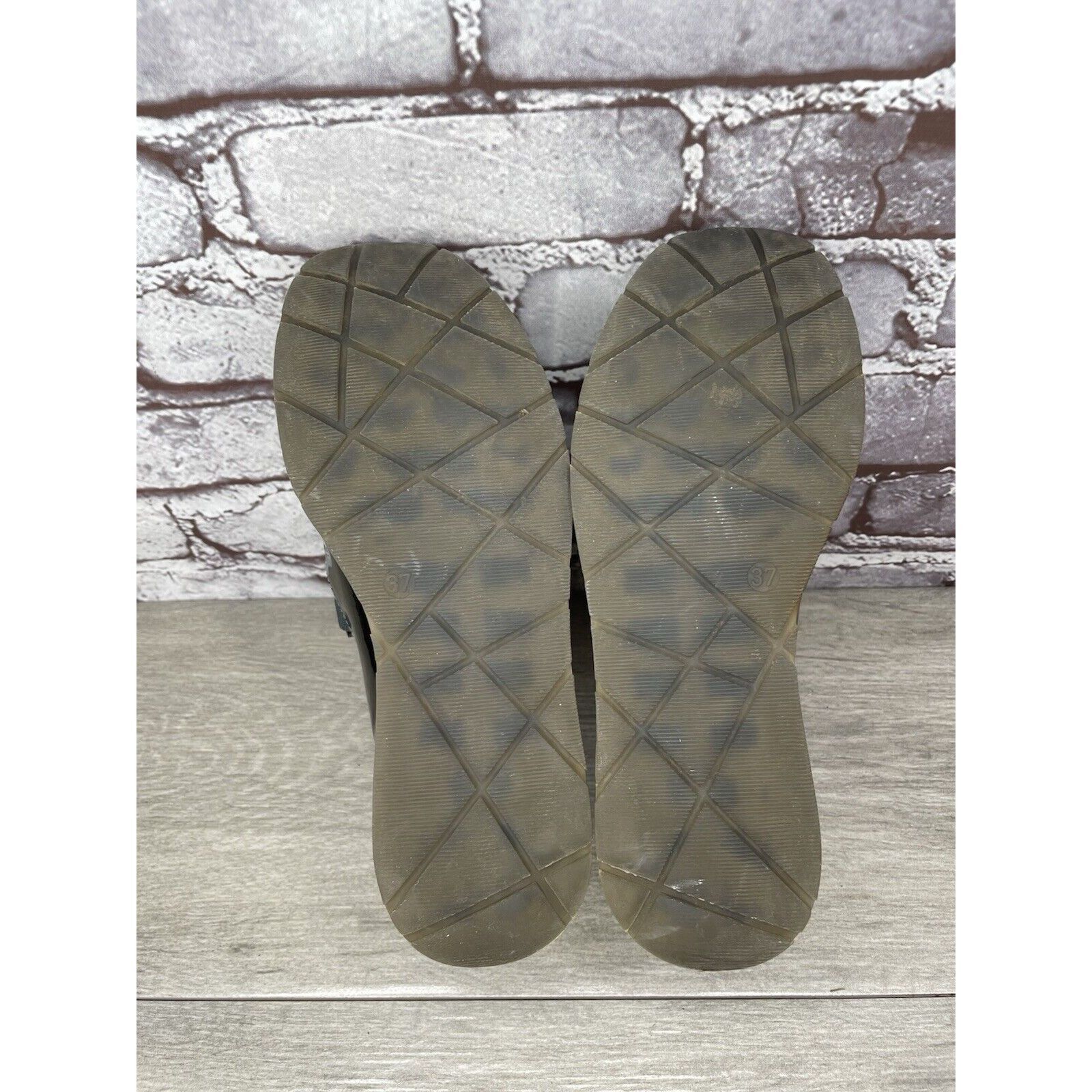 Other Musette Pewter Metallic Patent Leather Kiltie Wedge Shoes Wo Size US 7 / IT 37 - 10 Thumbnail