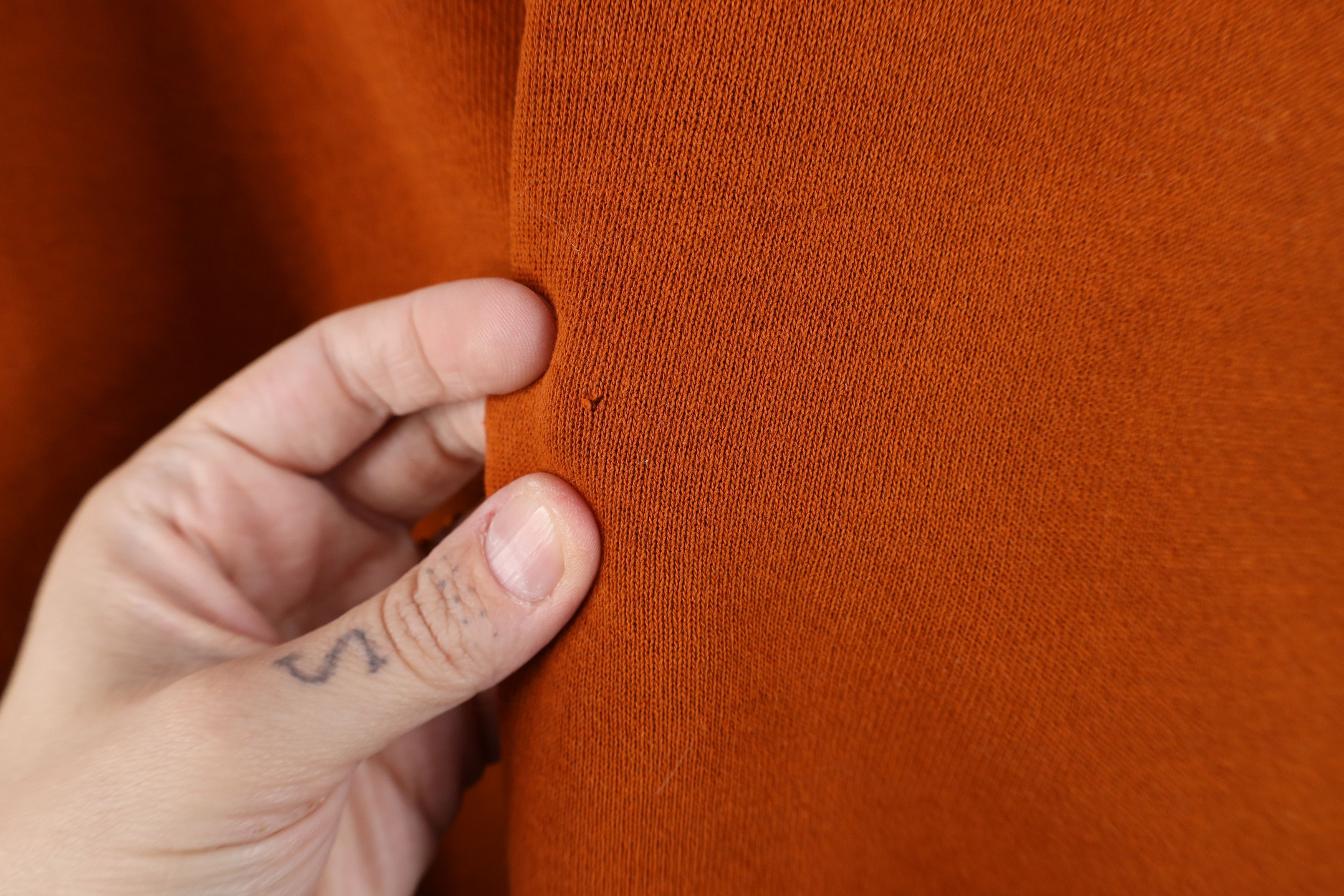 Vintage Vintage 90s Russell Athletic Crewneck Sweatshirt Orange Size US XL / EU 56 / 4 - 7 Thumbnail