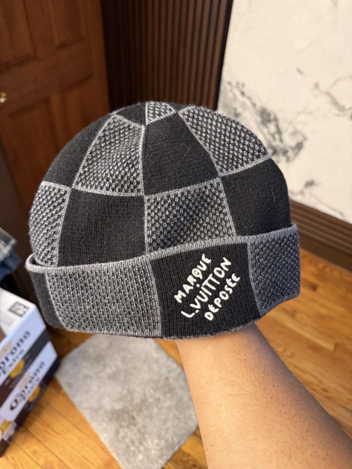 LOUIS VUITTON MARQUE VUITTON DÉPOSÉE BEANIE