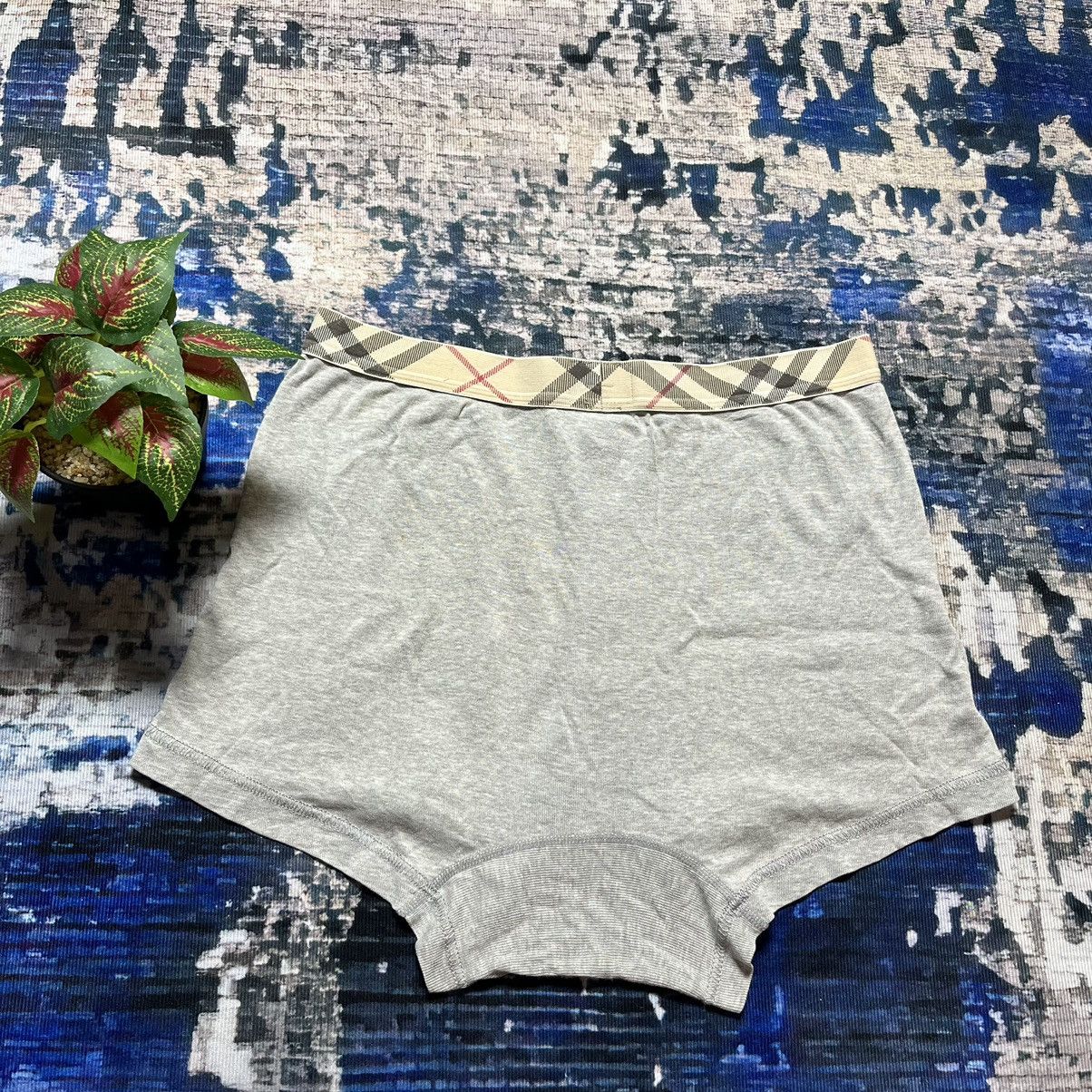 Burberry × Designer × Vintage ⚡️VINTAGE⚡️Burberry Novacheck Boxer Size US 32 / EU 48 - 2 Thumbnail