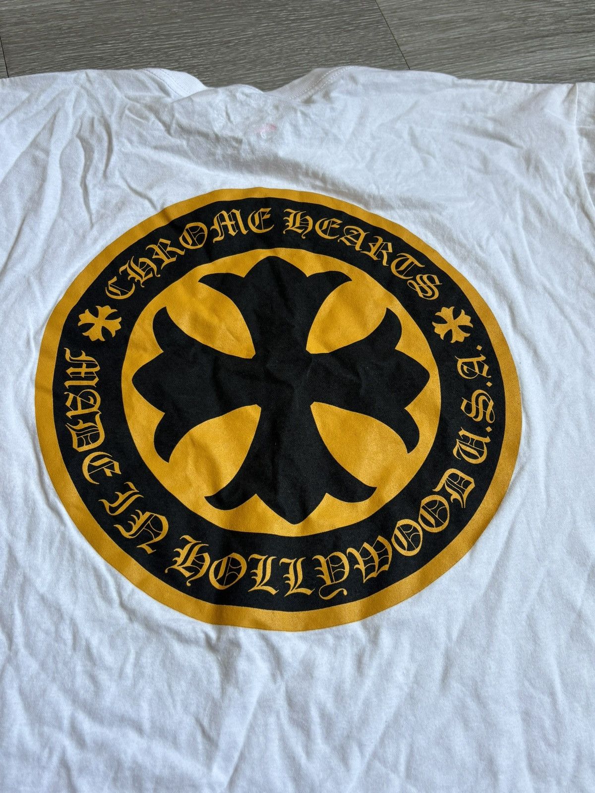 Chrome Hearts Chrome Hearts Yellow Cross Plus White Tee Size US XL / EU 56 / 4 - 6 Thumbnail