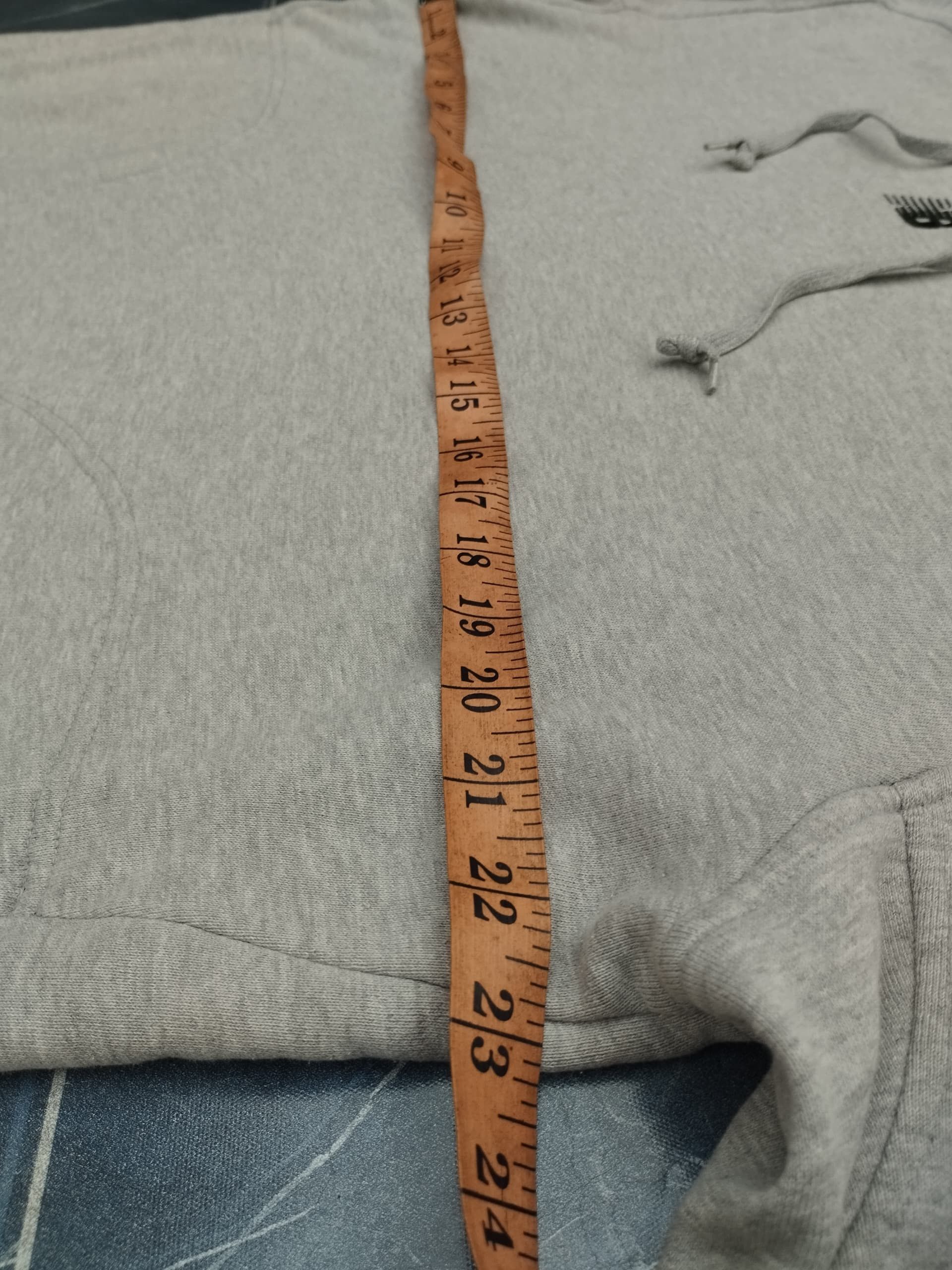New Balance New Balance Grey Hoodie Size L Size US L / EU 52-54 / 3 - 8 Thumbnail