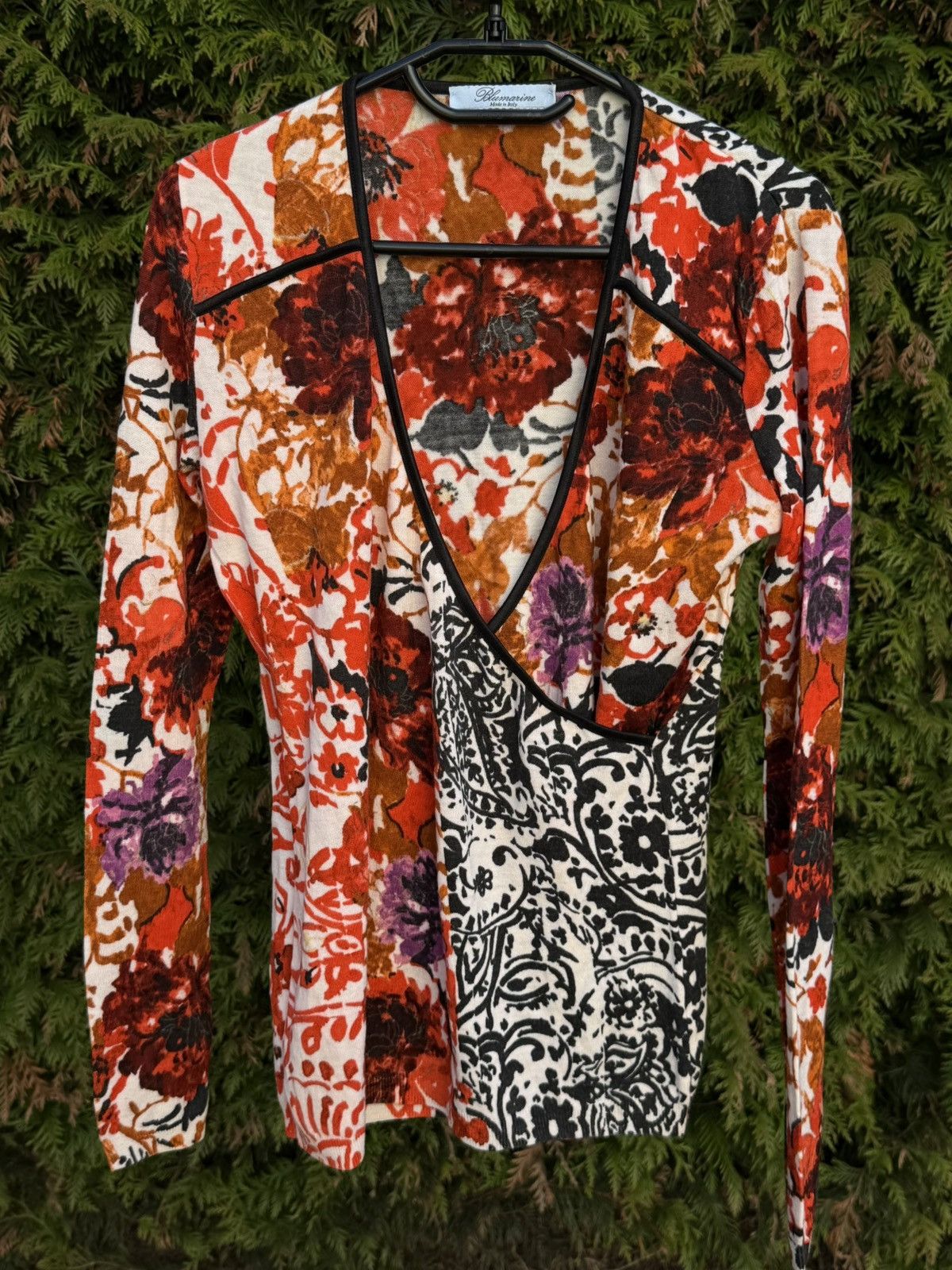 Blumarine Blumarine Floral Wool Cardigan Size M / US 6-8 / IT 42-44 - 1 Thumbnail