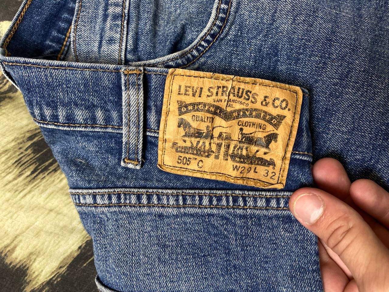 Levi's Vintage Levi's 505 Classic Fit Denim Jeans Size 29 Size US 29 - 4 Thumbnail