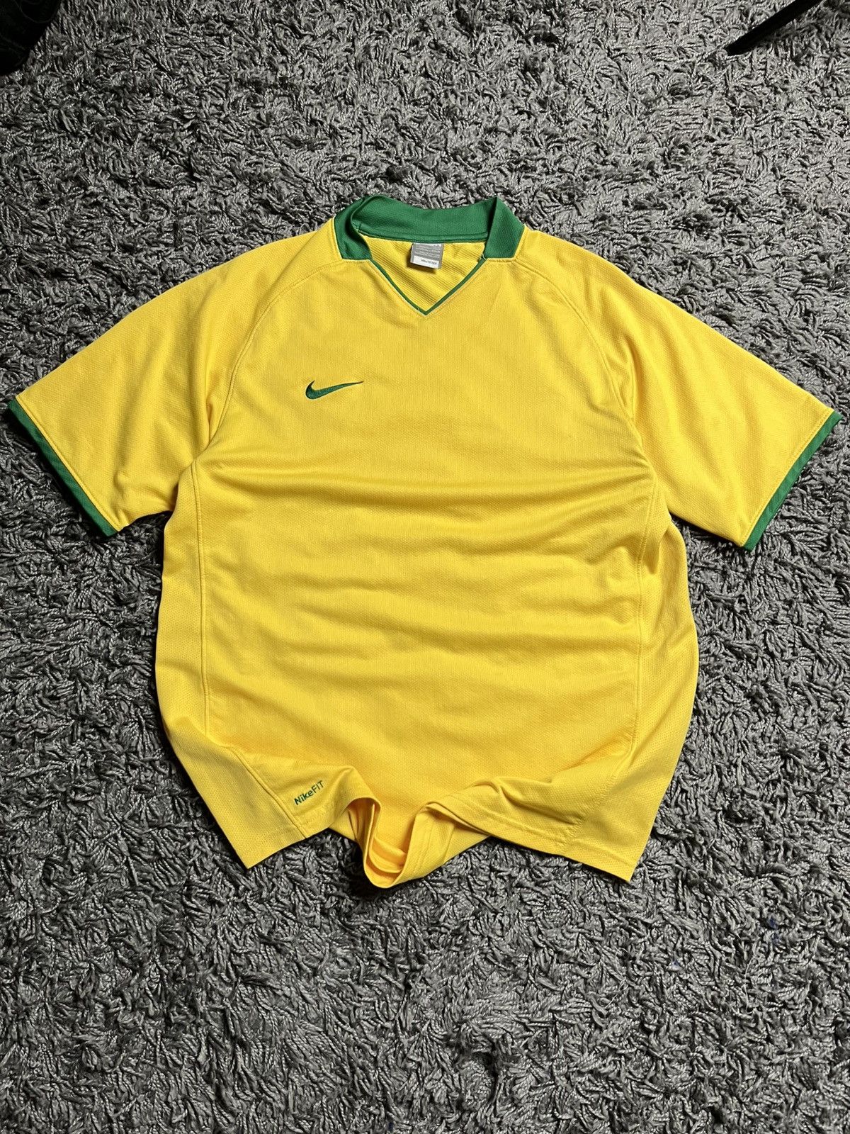 Nike Nike Trikot Soccer Jersey Brazil Style Yellow Football Shirt Size US M / EU 48-50 / 2 - 2 Thumbnail
