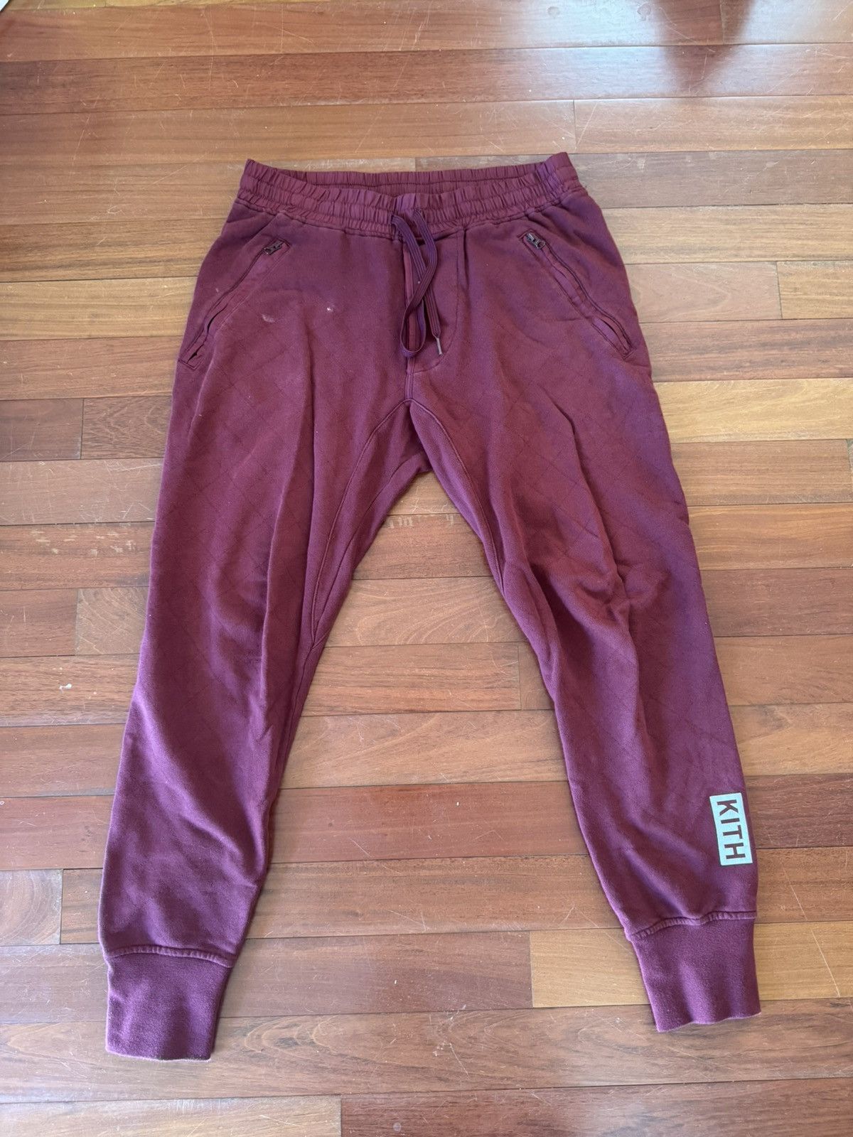 Kith Kith Quilted Bleeker Jogger Sweatpants Burgundy Size Medium Size US 31 - 1 Thumbnail