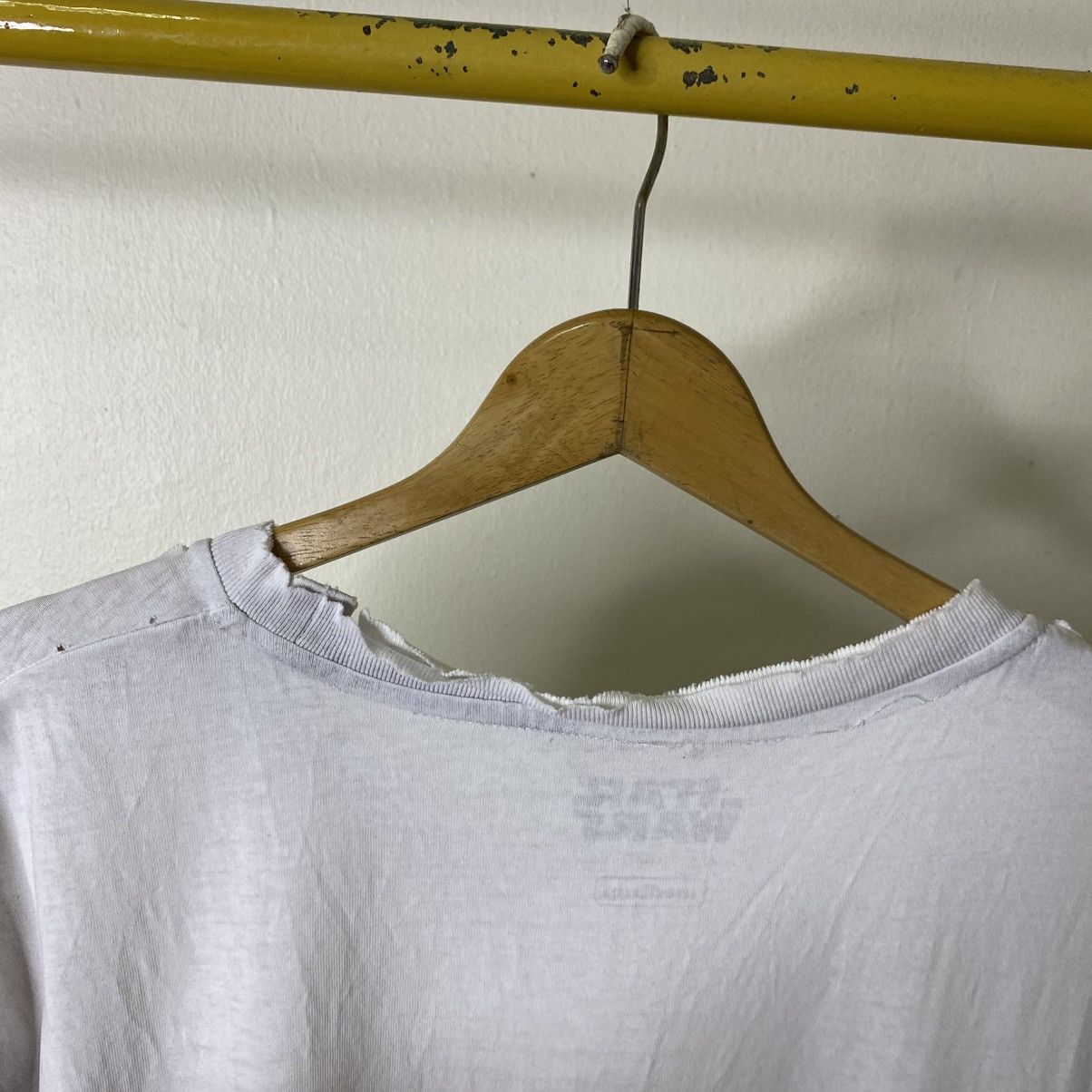 Star Wars Y2k Star Wars Distressed T Shirt Size US XL / EU 56 / 4 - 9 Thumbnail