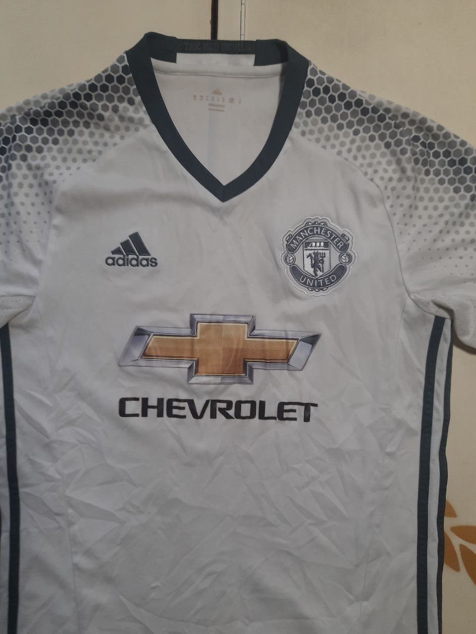 Adidas Adidas Manchester United Third Jersey 2016-2017 Size US M / EU 48-50 / 2 - 5 Thumbnail