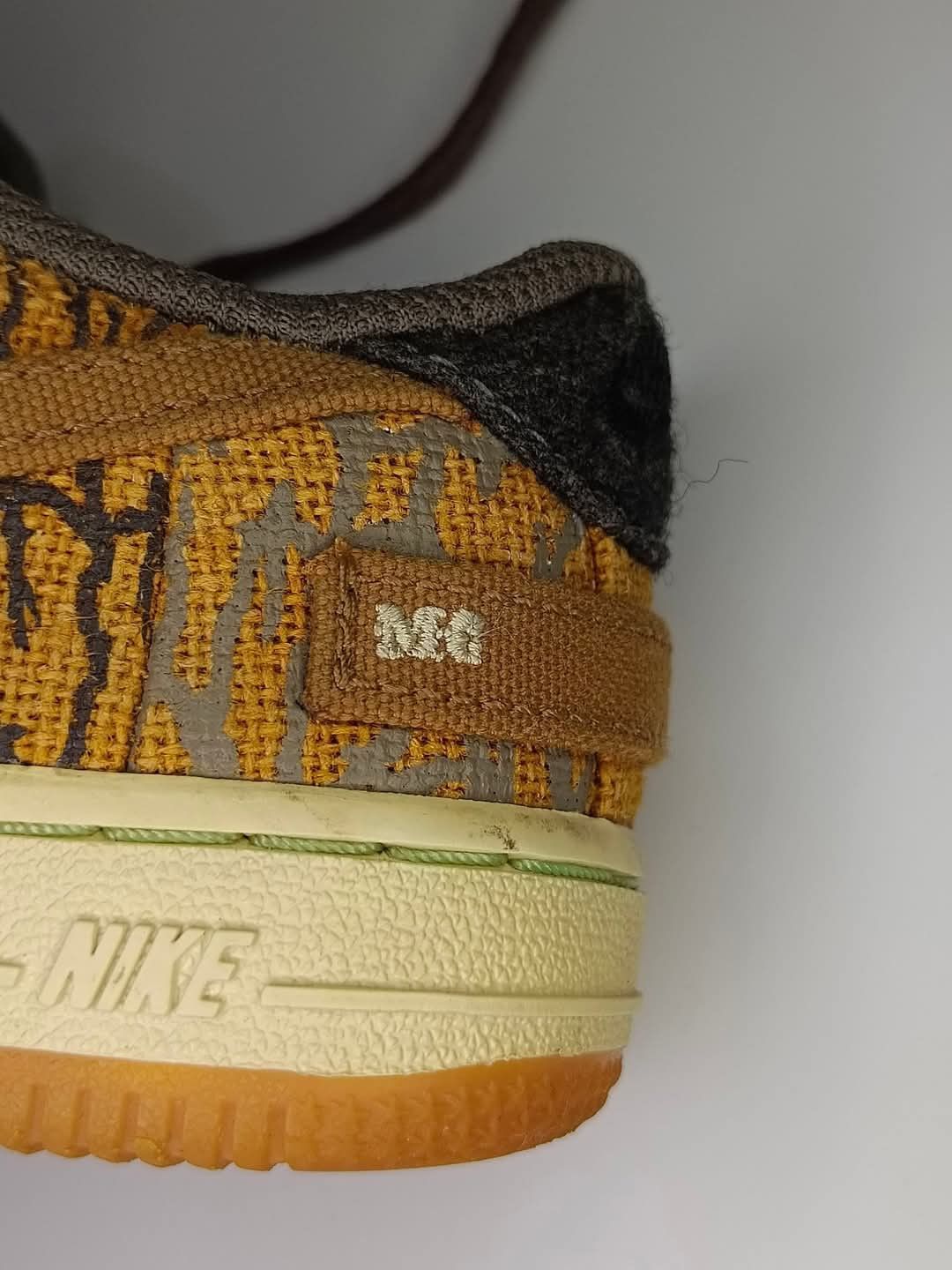 Nike × Travis Scott Travis Scott x Air Force 1 'Cactus Jack' Toddler Size US 5 / EU 37 - 4 Thumbnail