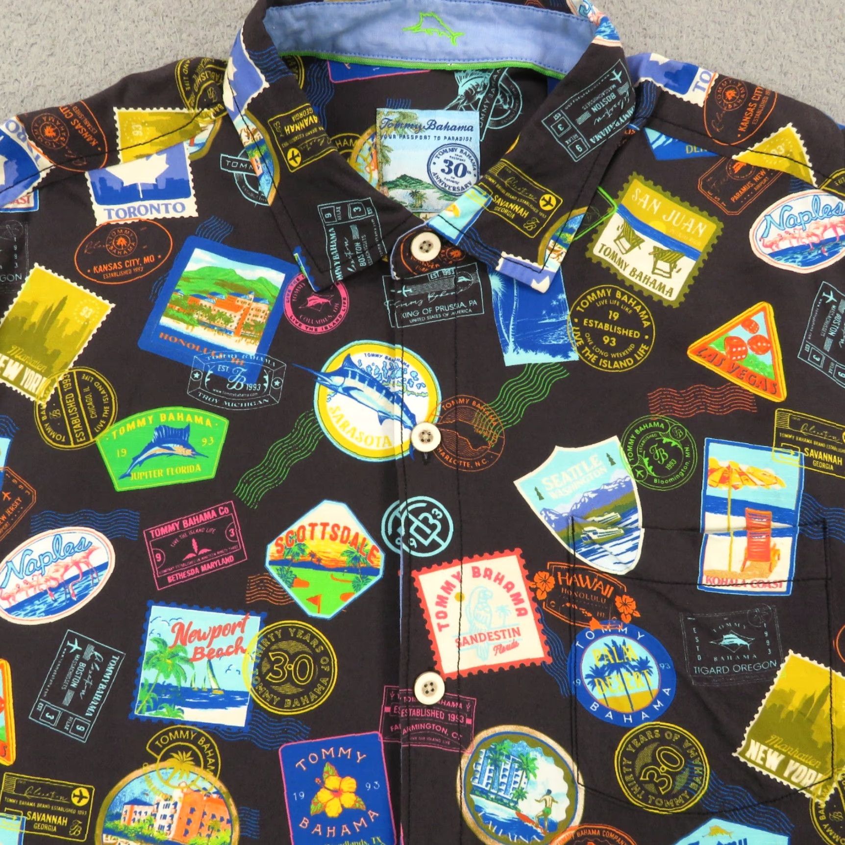 Tommy Bahama Tommy Bahama Shirt L Mens 30th Anniversary All Over Print AOP Camp Hawaiian Button-Up Short Sleeve Casual Camp Hawaiian Beach Aloha Mens Size US L / EU 52-54 / 3 - 3 Thumbnail