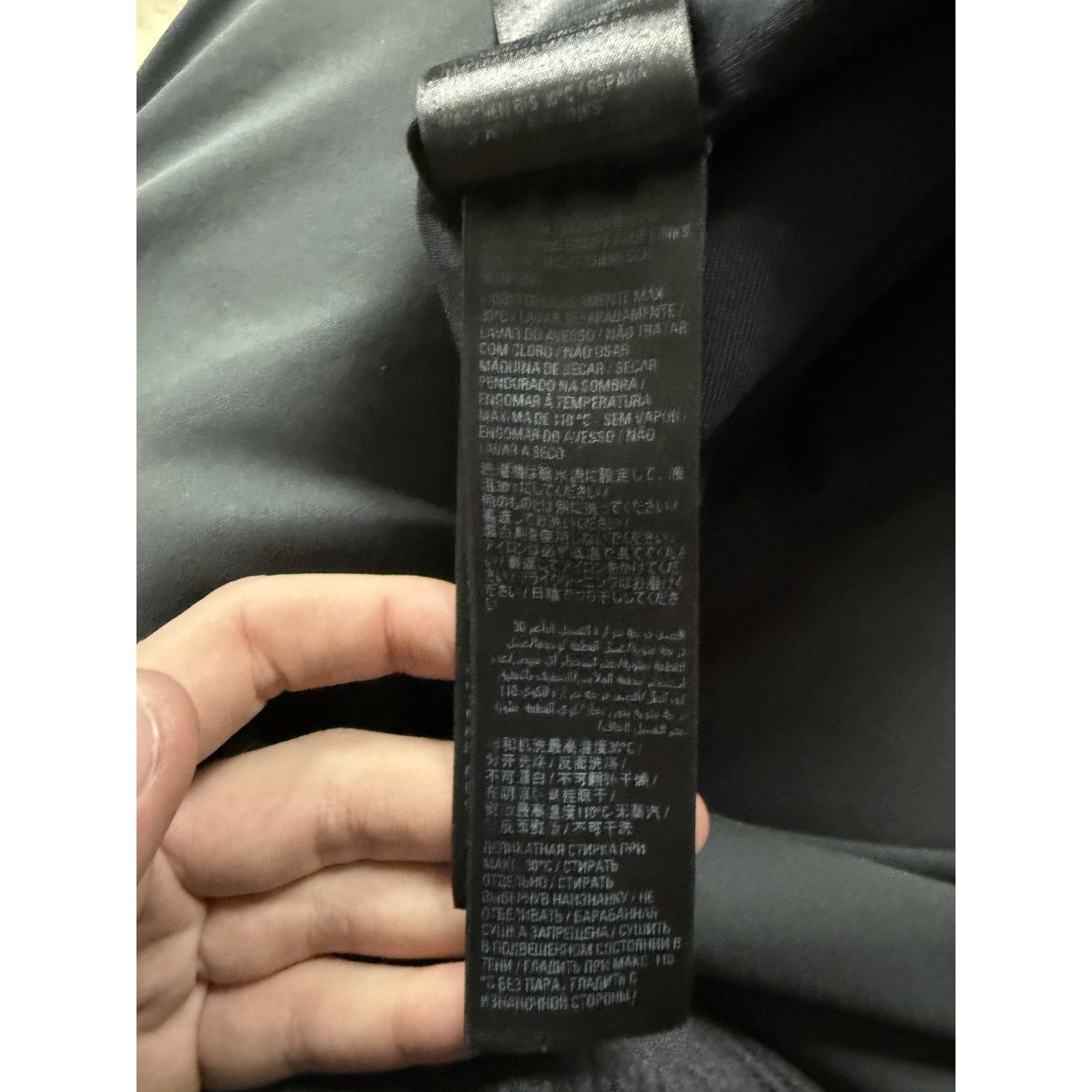 Balenciaga Balenciaga Inside Out Tee Black Used 4 (XL) Size US XL / EU 56 / 4 - 5 Thumbnail