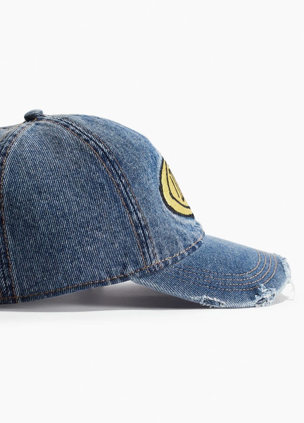 H&M × Jean-Michel Basquiat × Who Decides War WHO DECIDES WAR x BASQUIAT x H&M EMBROIDERED-MOTIF DENIM CAP Size ONE SIZE - 9 Thumbnail