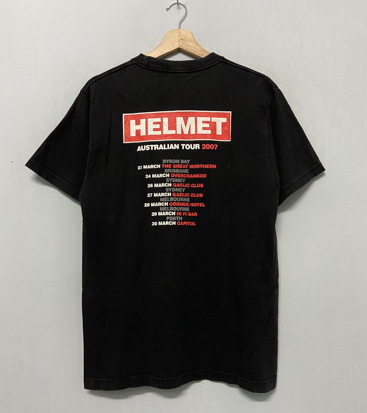 Band Tees × Vintage Vintage Y2k Helmet Band Australia Tour 2007 Shirt Size US M / EU 48-50 / 2 - 3 Thumbnail
