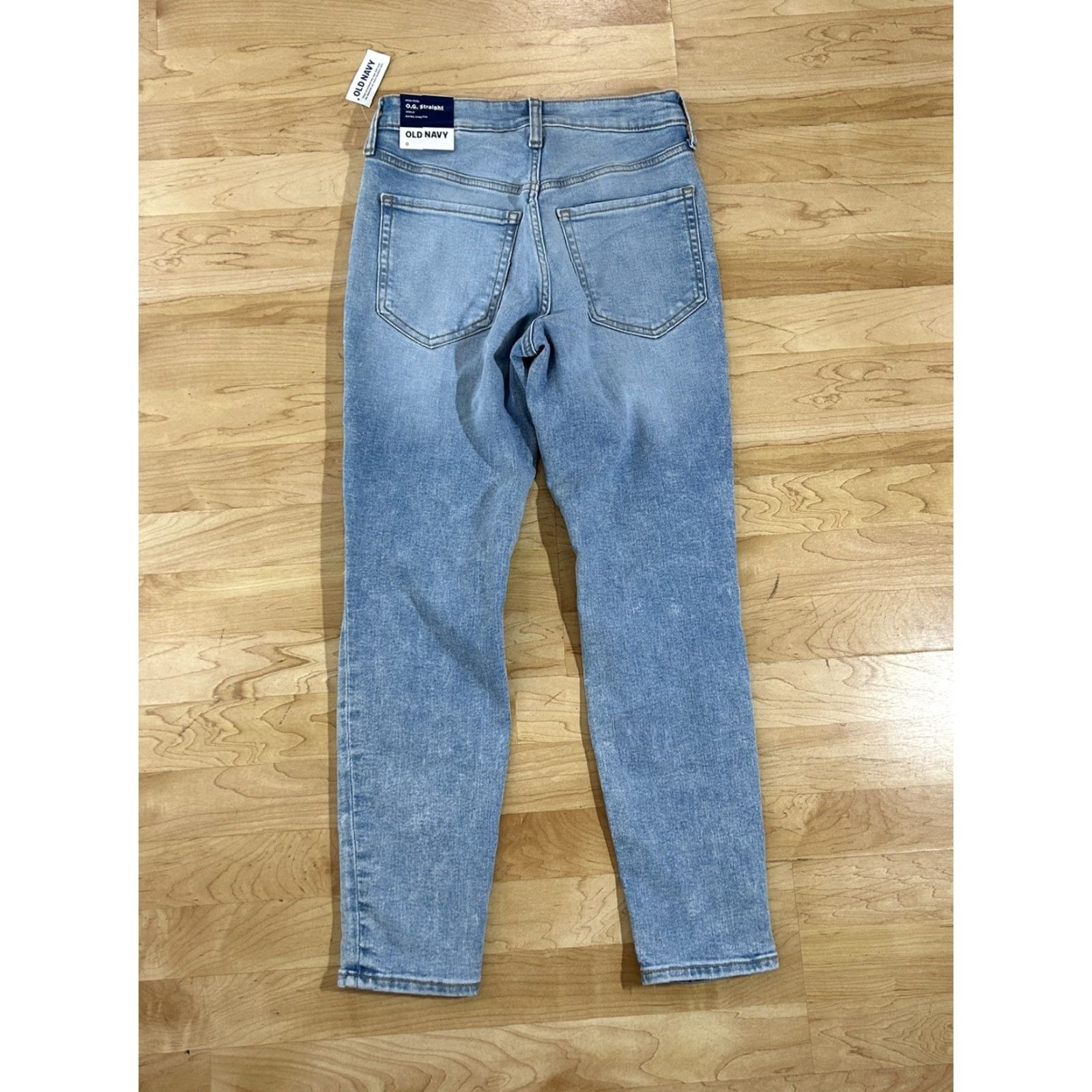 Old Navy **O.G. Straight High Rise Blue Jeans Women’s Size 0** User: Vintage O.G. Straight High Rise Blue Jeans Women’s Size 0 Size 25" / US 0 / IT 36 - 4 Thumbnail