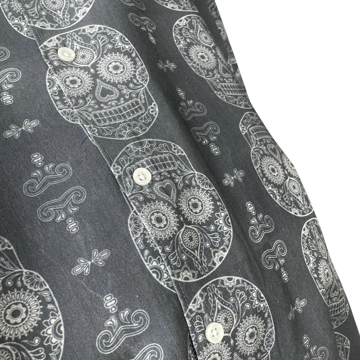 Japanese Brand Fuva Anarchy Product By Spinns Japan Skull Rayon Shirt Size US L / EU 52-54 / 3 - 6 Thumbnail