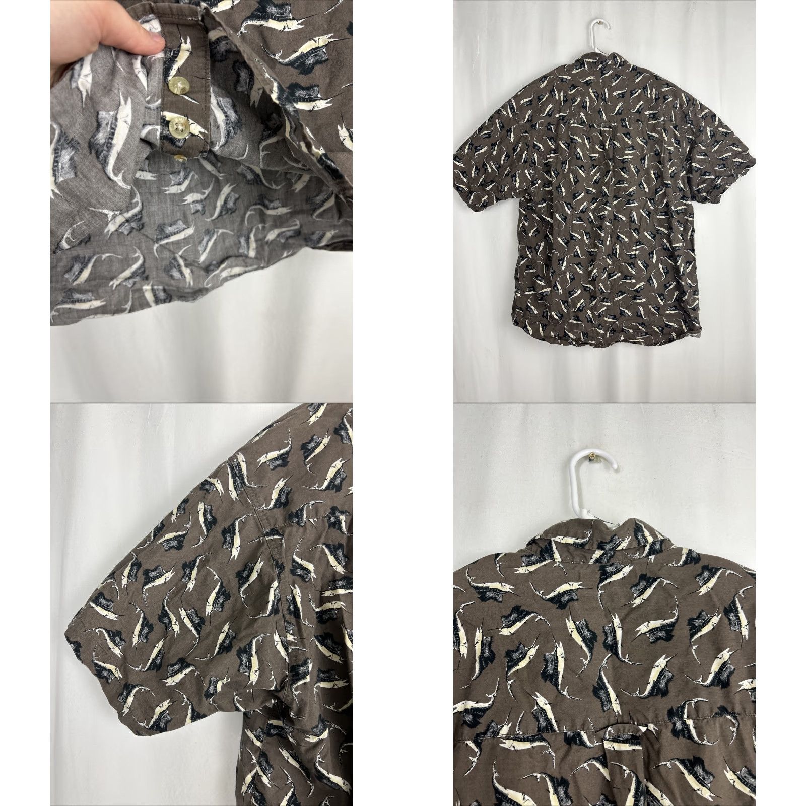 Vintage Columbia Mens XL Short Sleeve Button-Down Shirt Gray Marlins Graphic AOP Shirt Size US XL / EU 56 / 4 - 8 Thumbnail