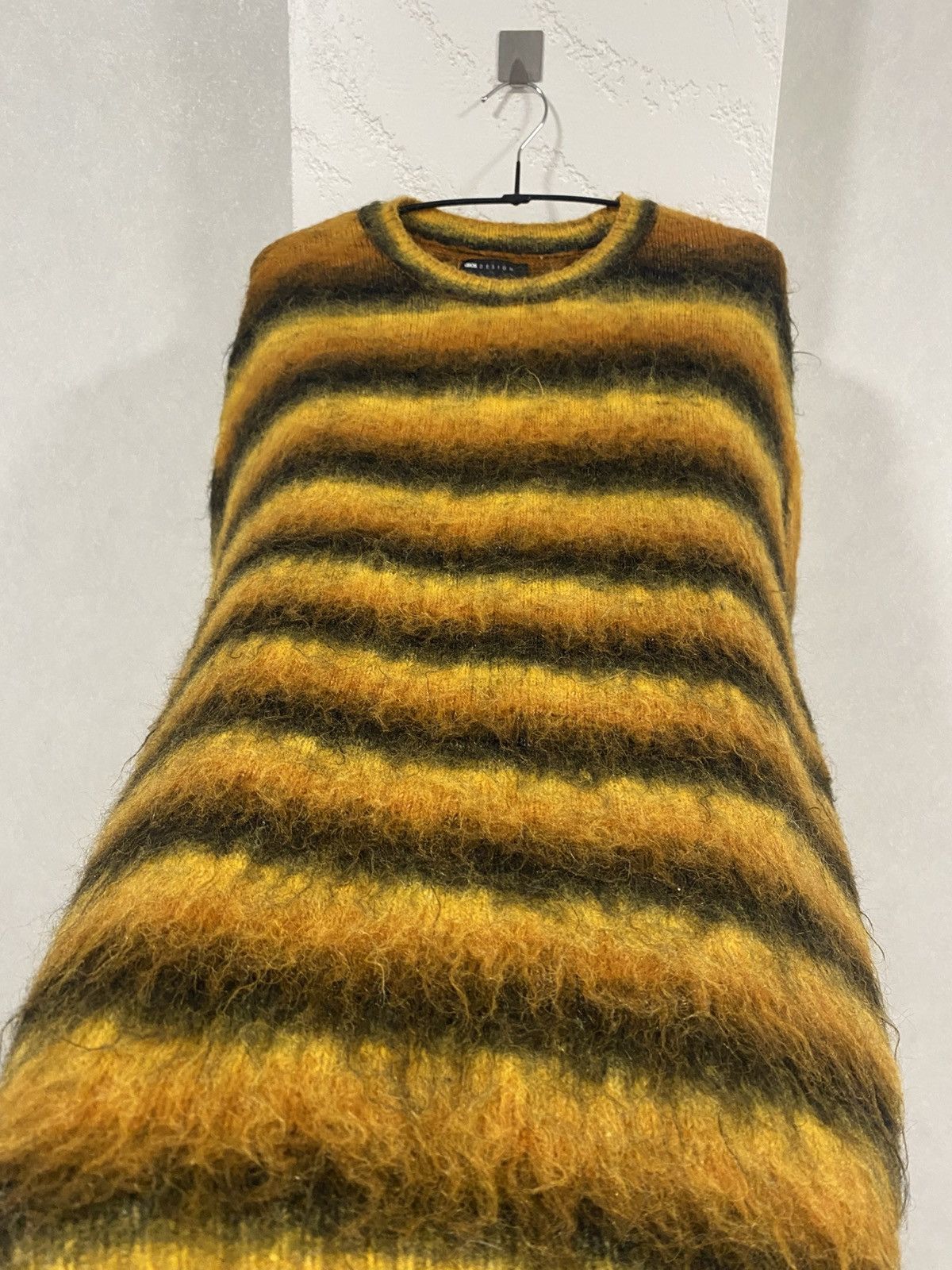 Asos Mohair Style Fuzzy Sweater Y2K Asos “Bee” Size: L Size US L / EU 52-54 / 3 - 3 Thumbnail