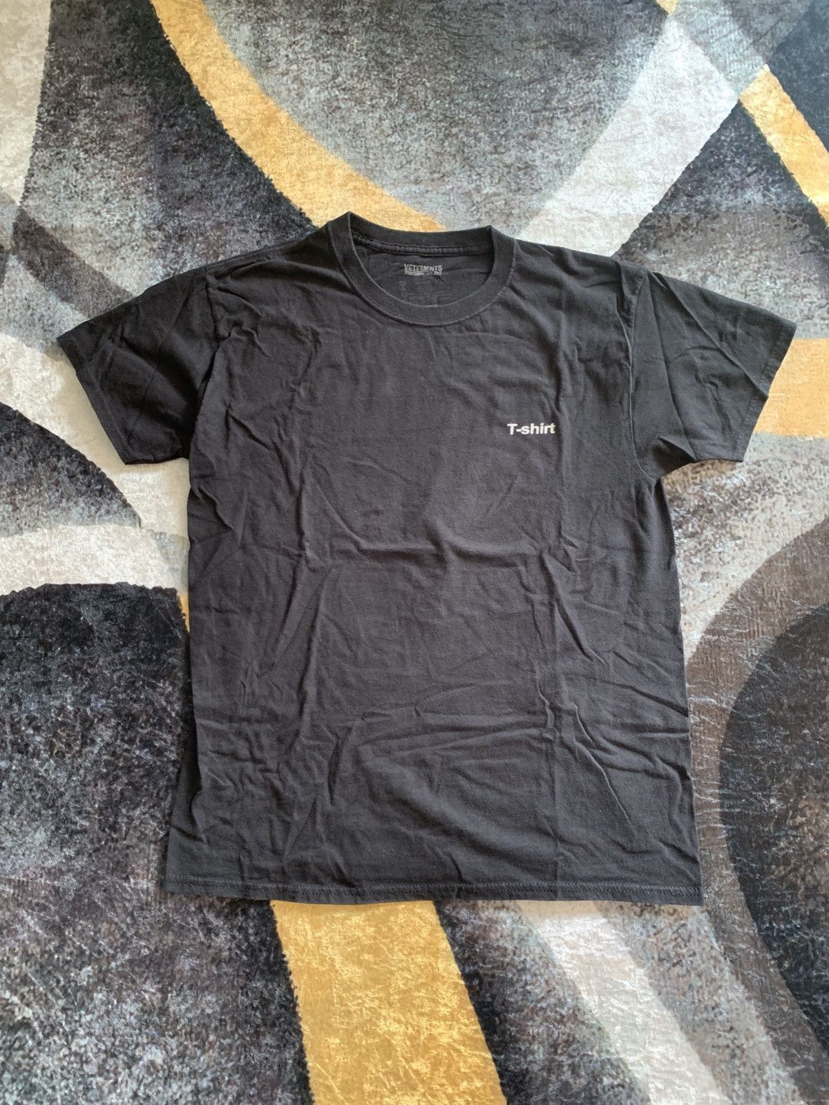 17S/S VETEMENTS × Hanes XS(SS) X Hanes Oversized Double Tee by Vetements - La Garçonne