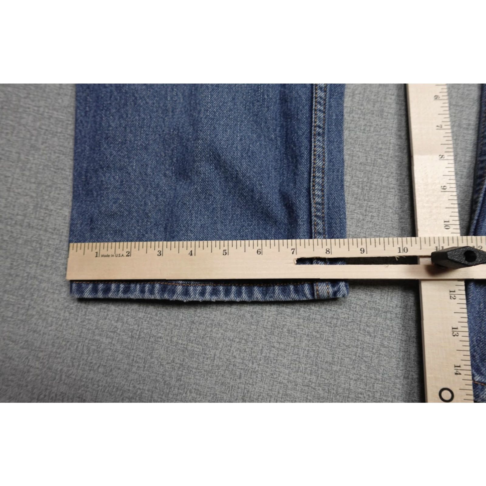 Levi's Levi's 505 Jeans Mens 38x30 Regular Fit Denim Blue Medium Wash Straight 5-Pocket Zip Fly Brown Patch 100% Cotton Casual Pants Mens Size US 38 / EU 54 - 6 Thumbnail