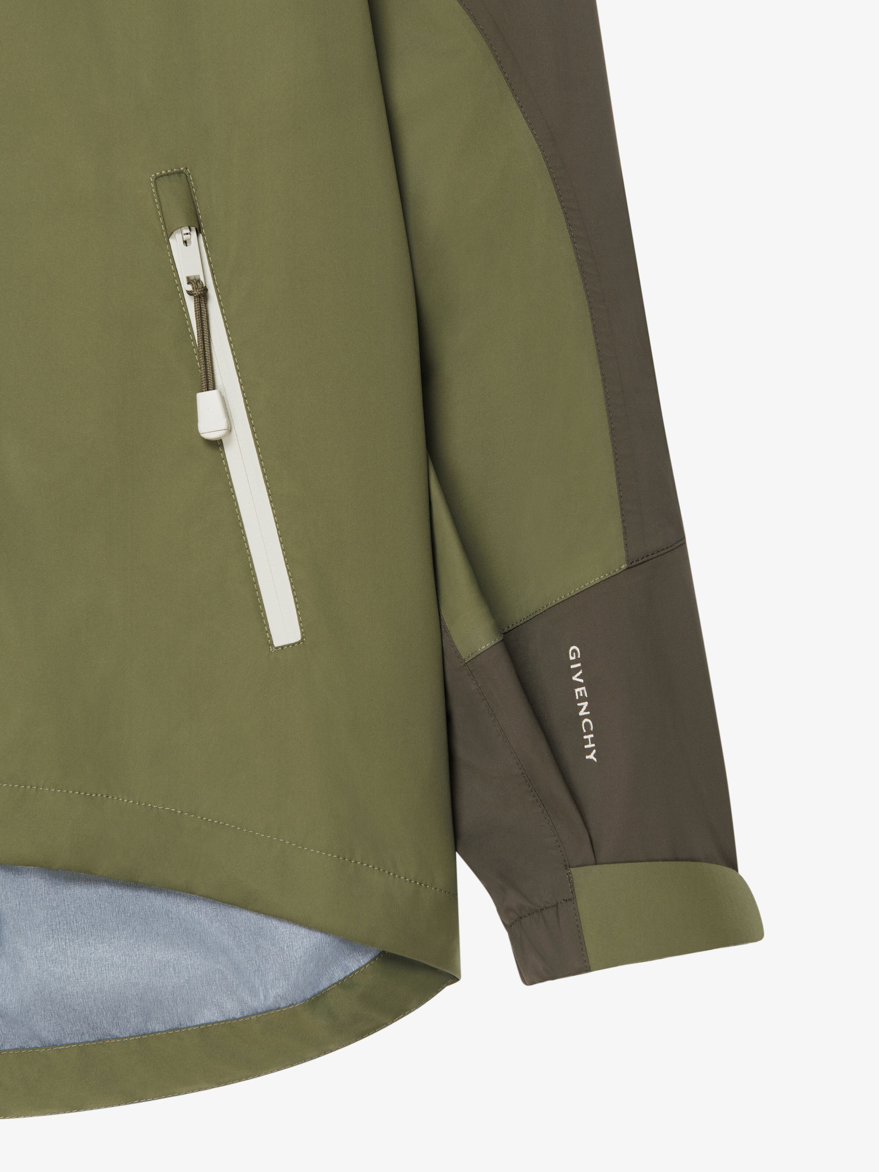 Givenchy o1w1db10325 Shell Jacket in Green Size US M / EU 48-50 / 2 - 5 Thumbnail