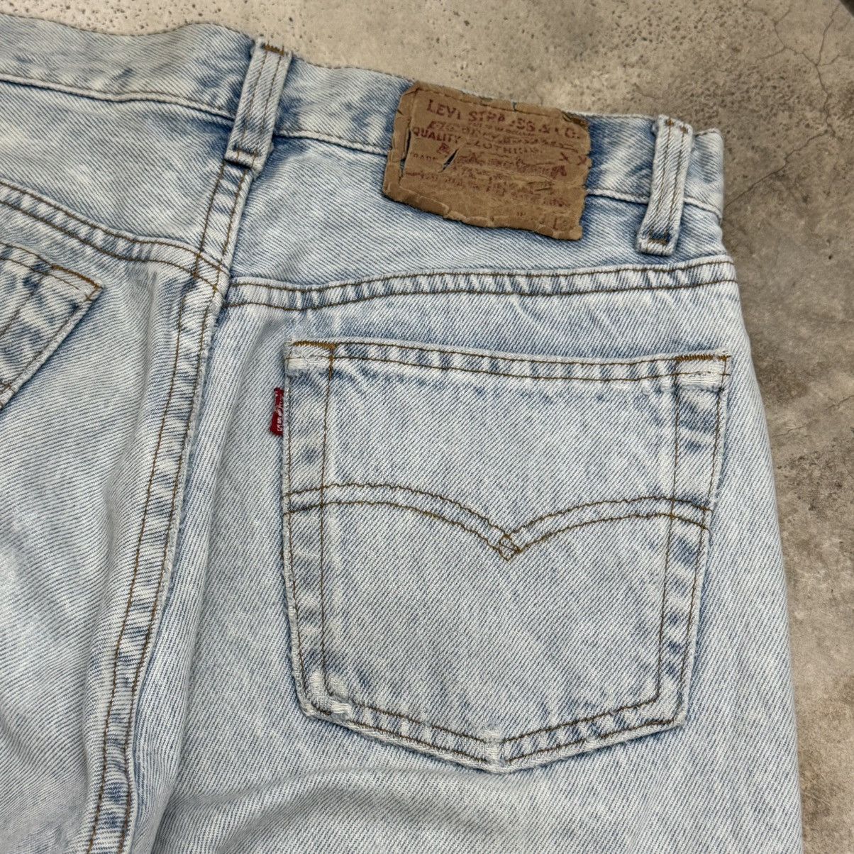 Levi's Vintage 90s Levis 501 Buttonfly Distressed Marks Denim Pants Size US 27 - 13 Thumbnail
