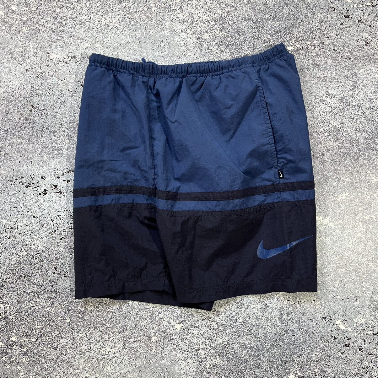 Nike × Vintage 90’s Nike Nylon Swoosh Logo Shorts Size US 30 / EU 46 - 2 Thumbnail