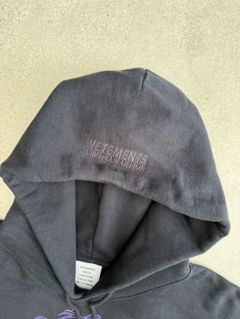 Vetements Vetements Vital Existence Pentagram Gothic Printed Hoodie Size US S / EU 44-46 / 1 - 3 Thumbnail