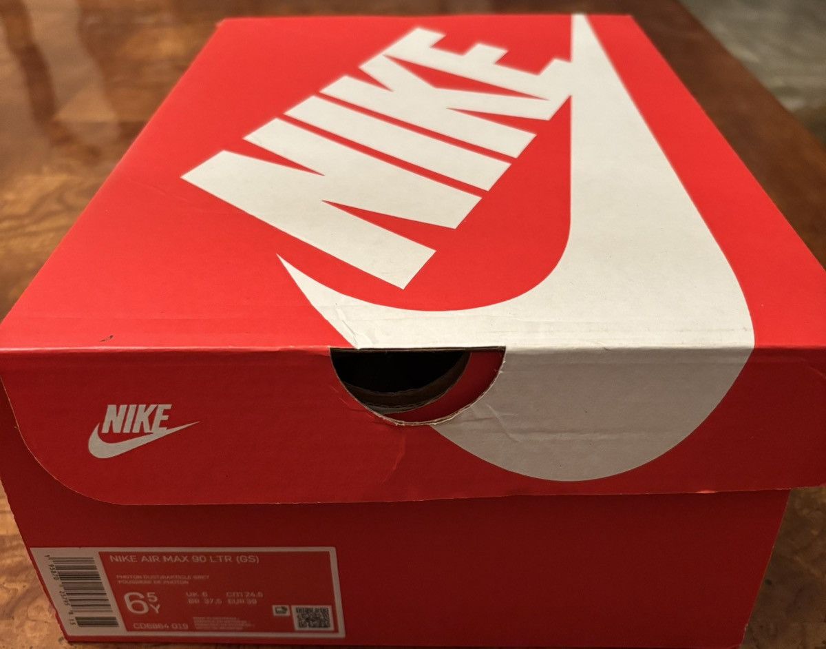Nike Nike Air Max 90 Leather GS ‘Photon Dust Grey' Size US 6.5 / EU 39-40 - 9 Thumbnail