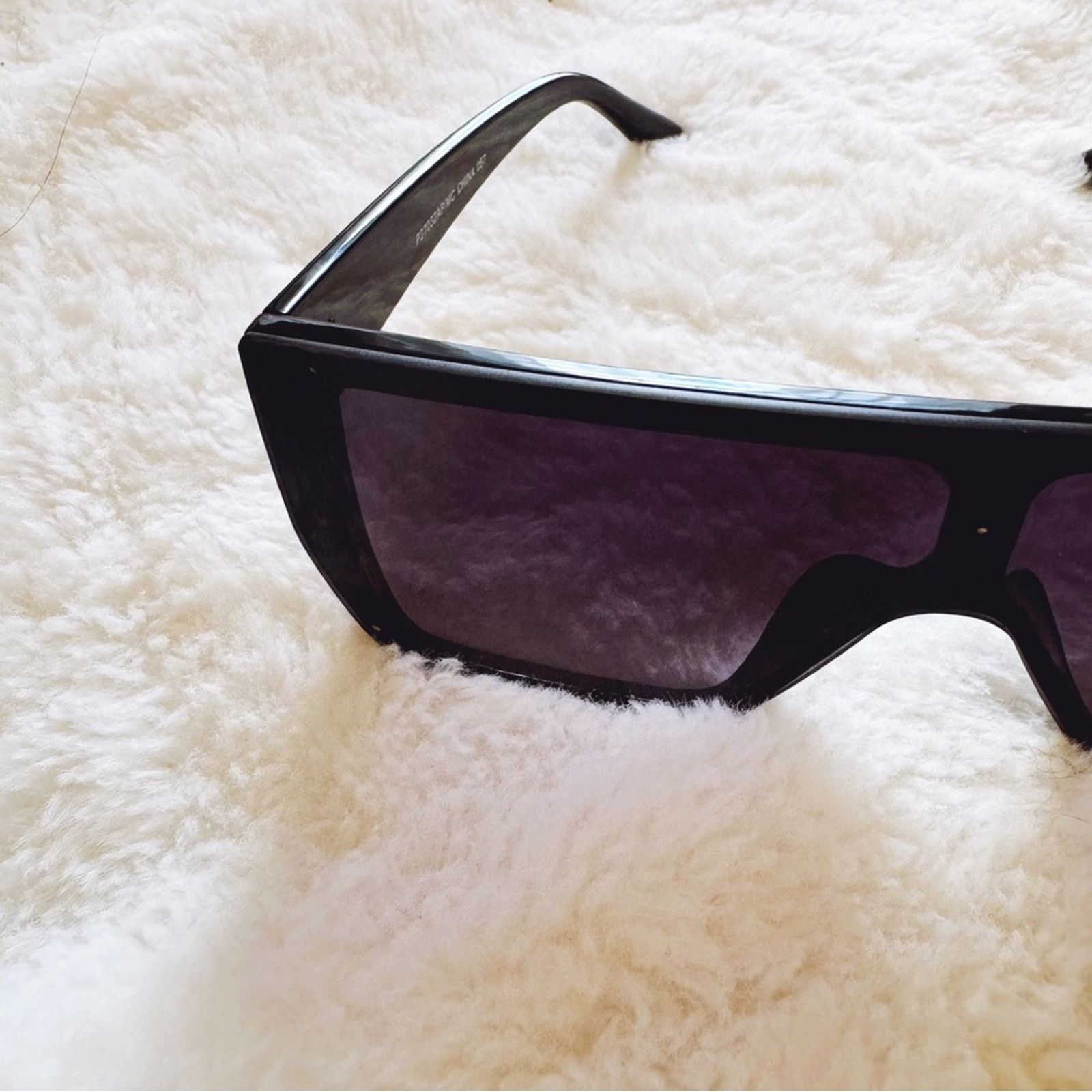 Other Greta Black Oversized Statement Sunglasses Size ONE SIZE - 8 Thumbnail