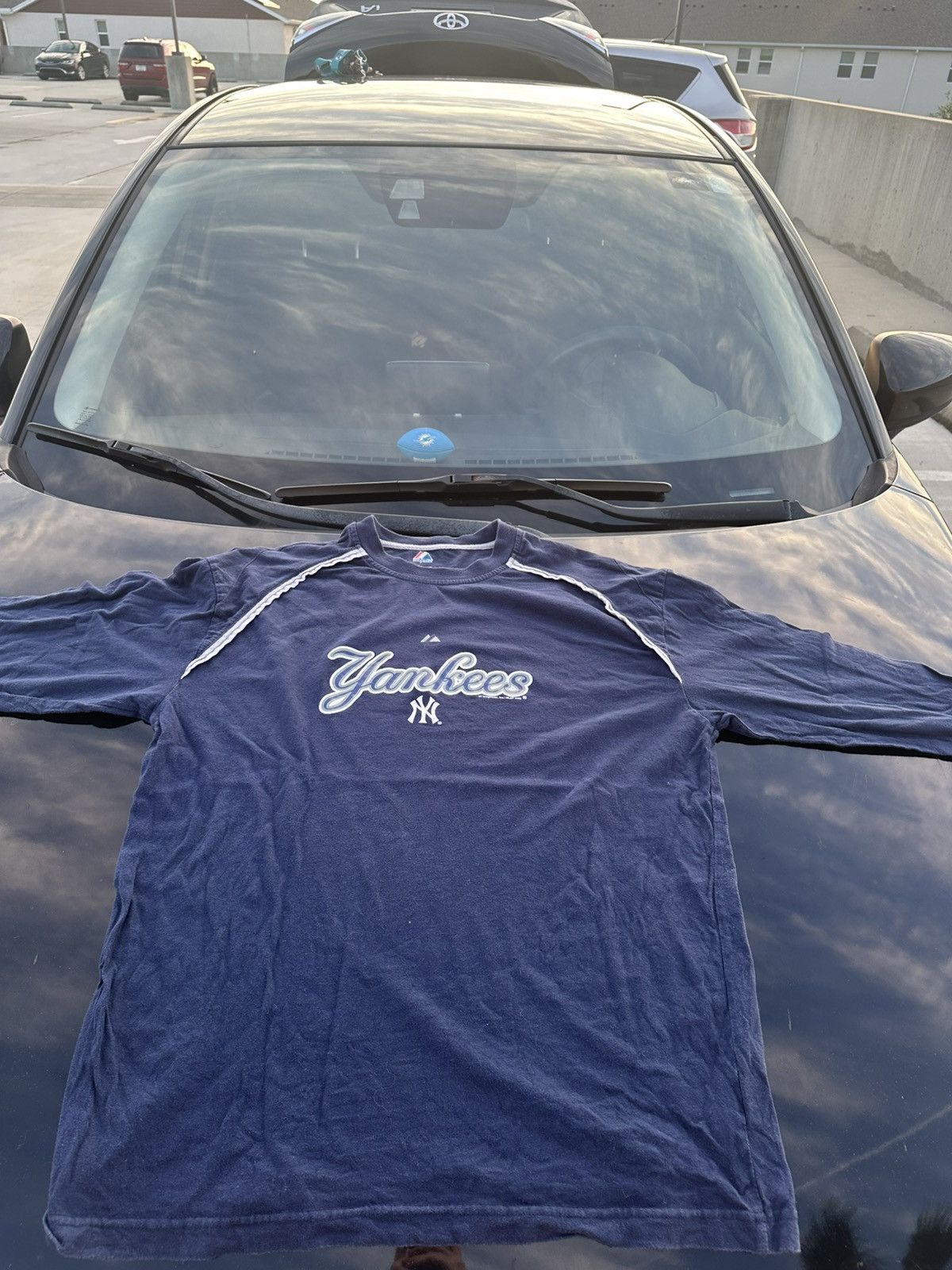 MLB × New York Yankees × Vintage 2008 VINTAGE YANKEES LONG SLEEVE(sold) Size US L / EU 52-54 / 3 - 1 Thumbnail