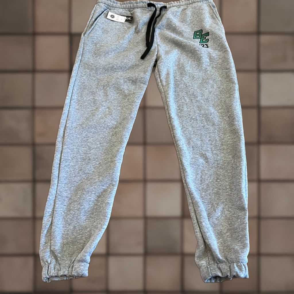 Burnside NWT Burnside Joggers Mens XL Gray Regular Fit Fleece 100% Polyester Inseam 30in Tapered Pant Activewear Sports Size US 36 / EU 52 - 1 Thumbnail