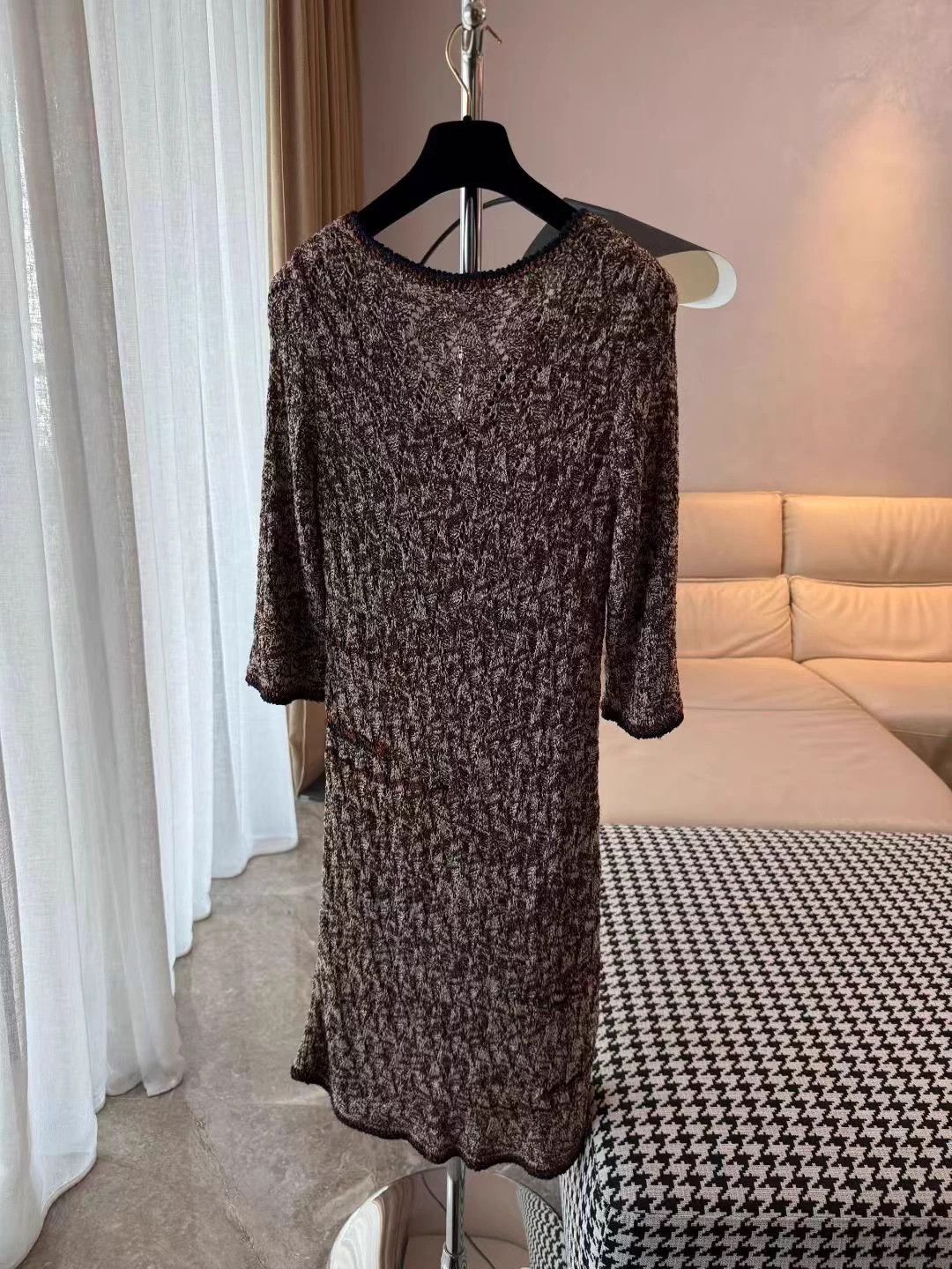 Chanel Chanel Vintage Knit Crochet Dress 40 (M) Size M / US 6-8 / IT 42-44 - 2 Thumbnail